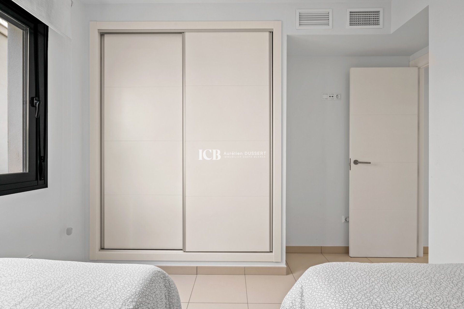 Reventa - Apartamento / piso -
Orihuela Costa - Las Filipinas