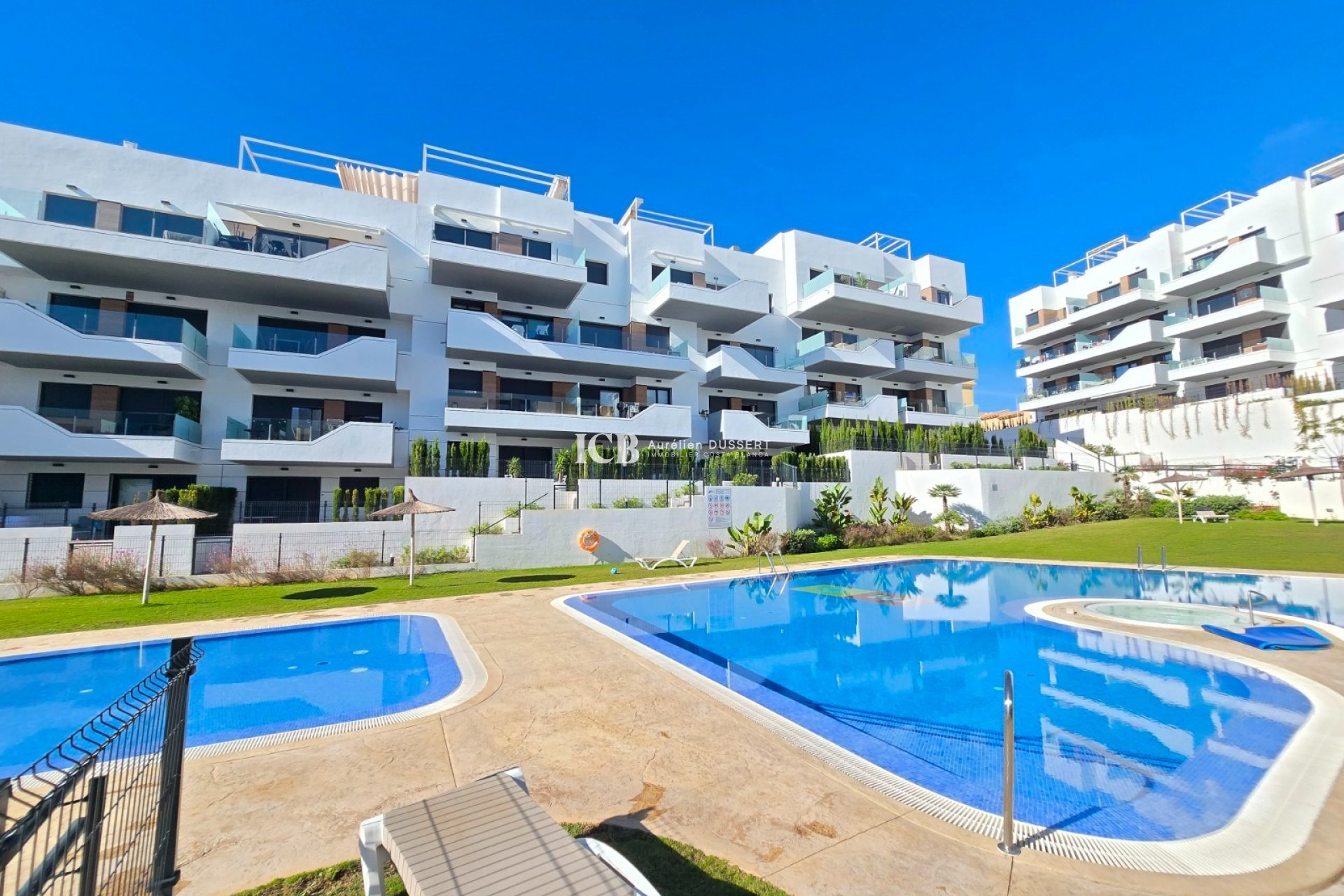 Reventa - Apartamento / piso -
Orihuela Costa - Las Filipinas