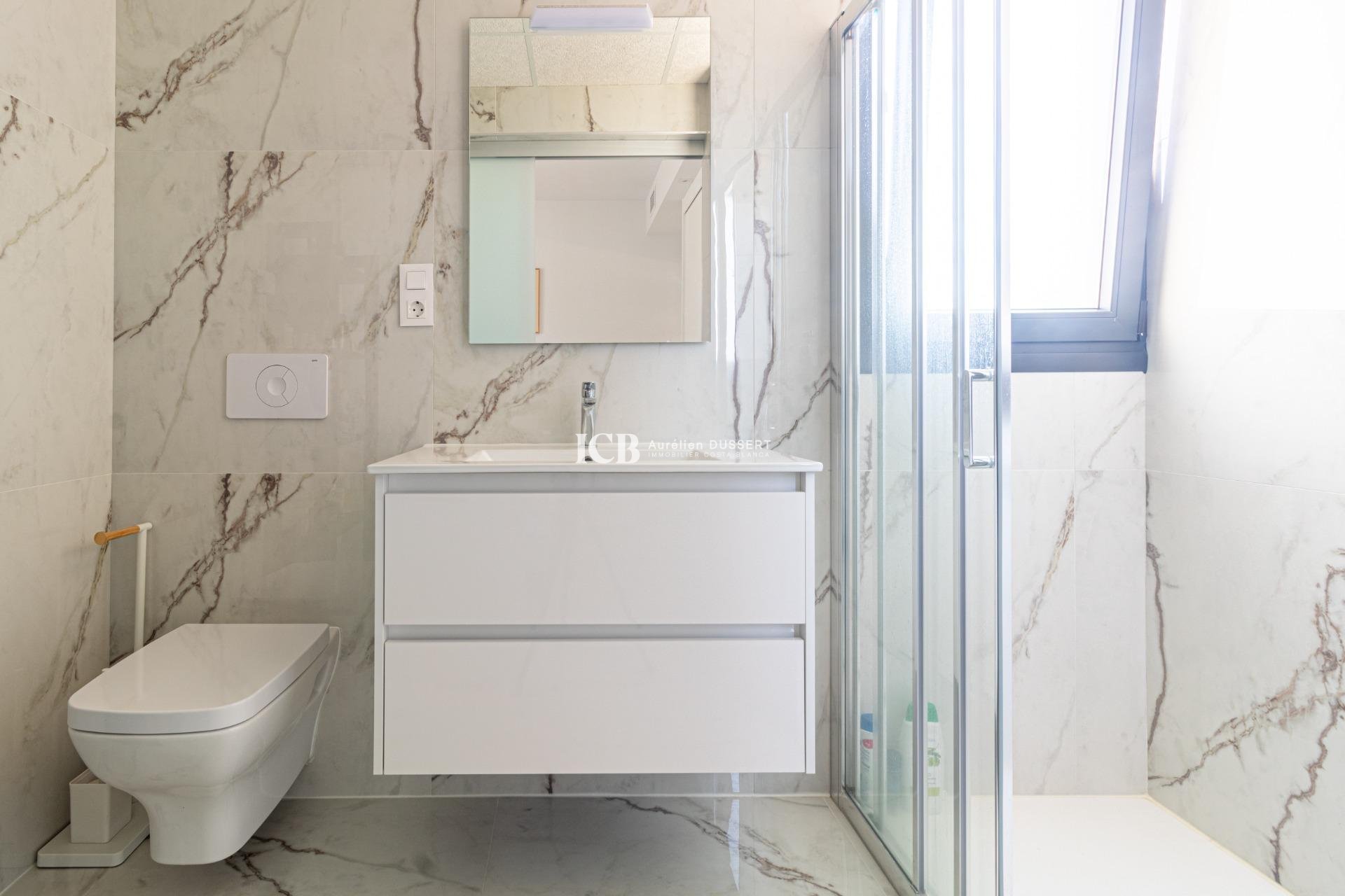 Reventa - Apartamento / piso -
Orihuela Costa - Los Almendros-La Florida