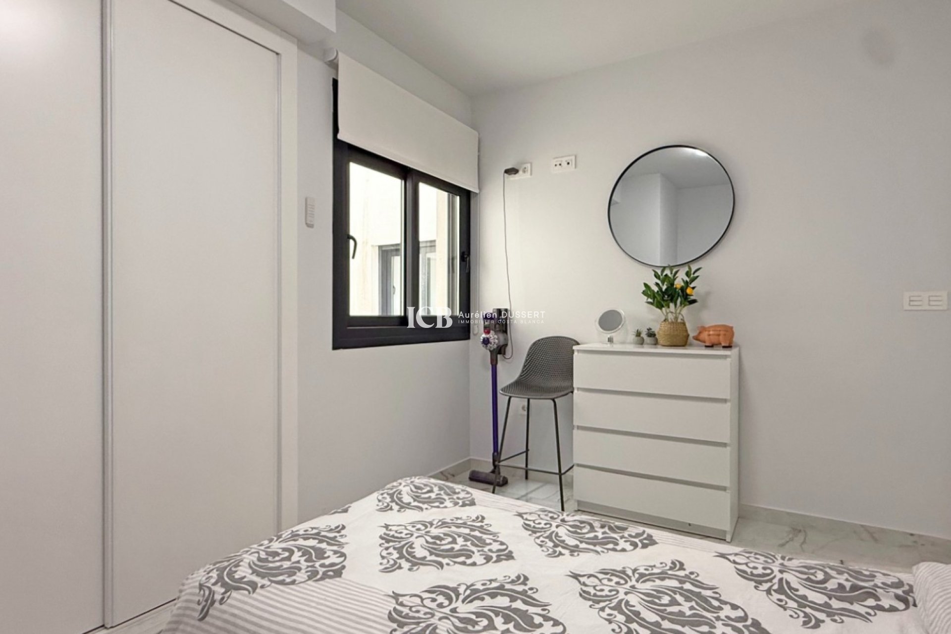 Reventa - Apartamento / piso -
Orihuela Costa - Los Almendros-La Florida