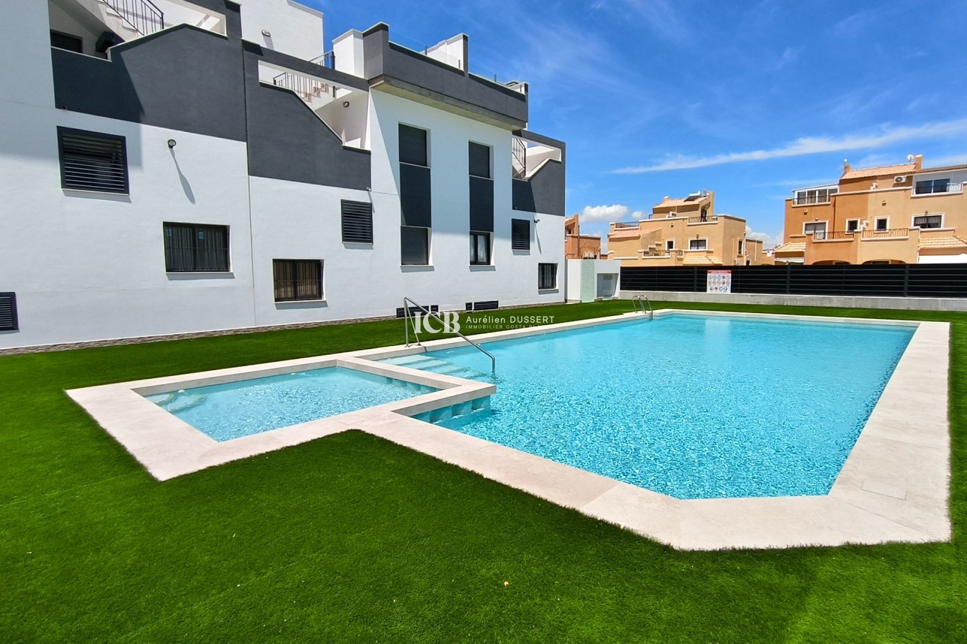 Reventa - Apartamento / piso -
Orihuela Costa - Los Altos