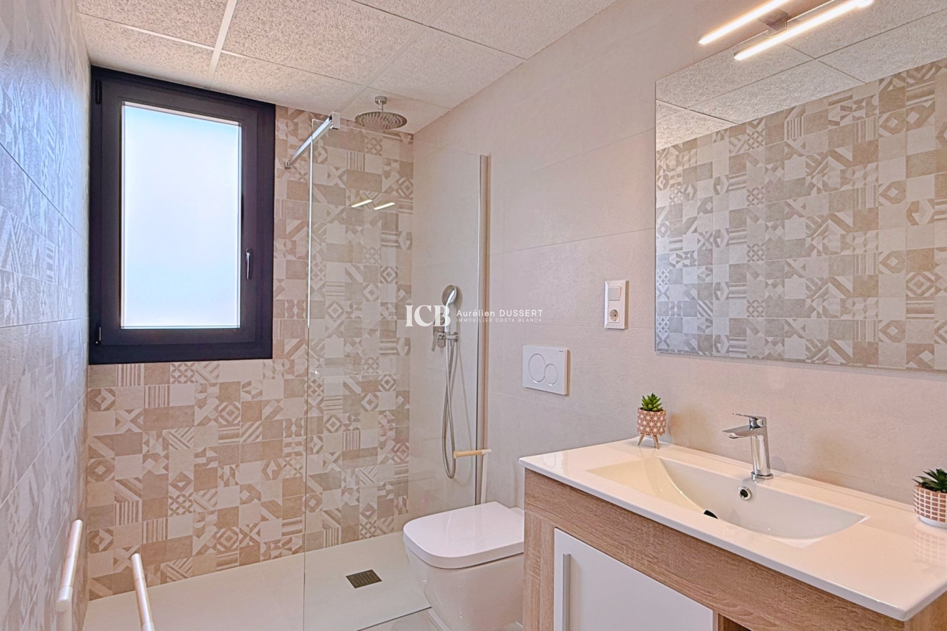 Reventa - Apartamento / piso -
Orihuela Costa - Los Altos