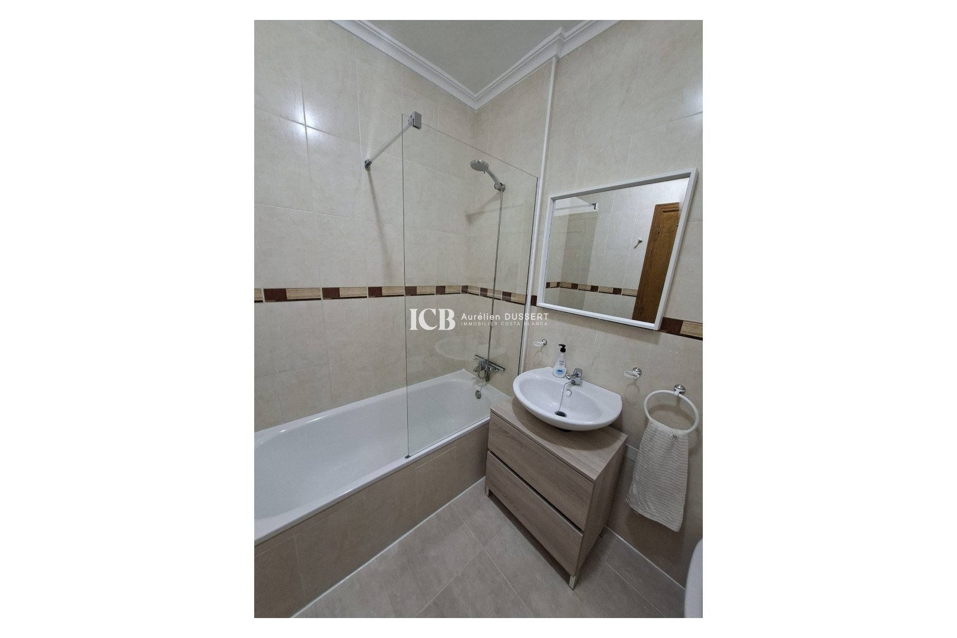 Reventa - Apartamento / piso -
Orihuela Costa - Los Altos