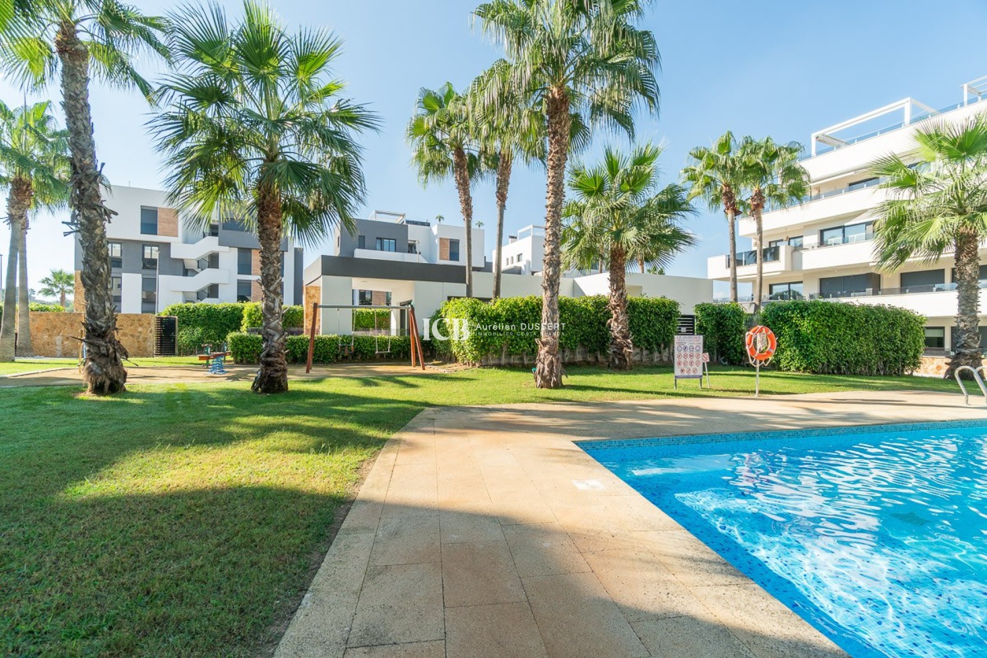 Reventa - Apartamento / piso -
Orihuela Costa - Los Balcones - Los Altos del Edén