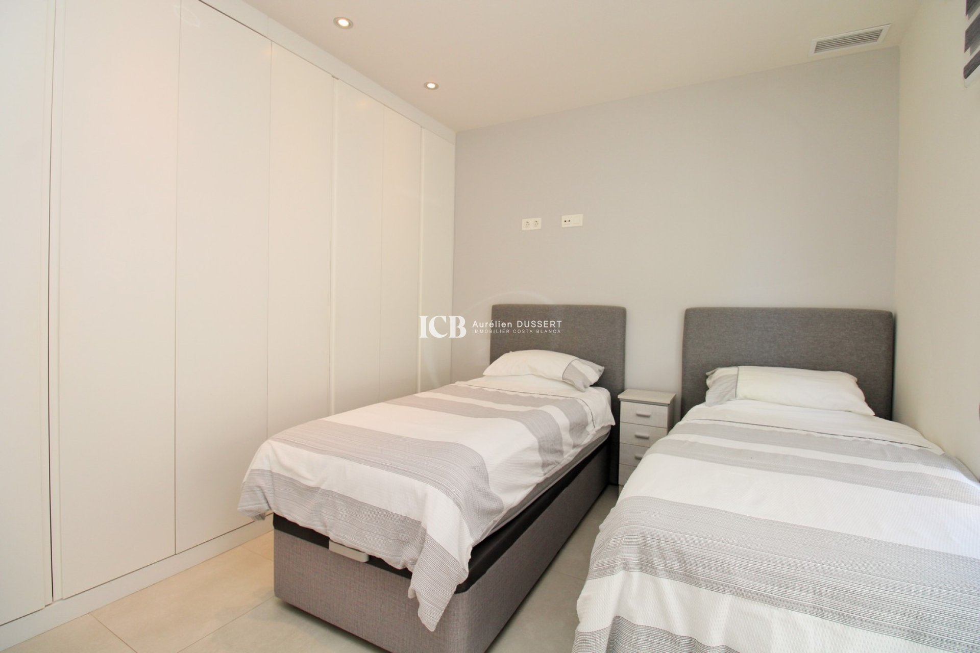 Reventa - Apartamento / piso -
Orihuela Costa - Los Dolses