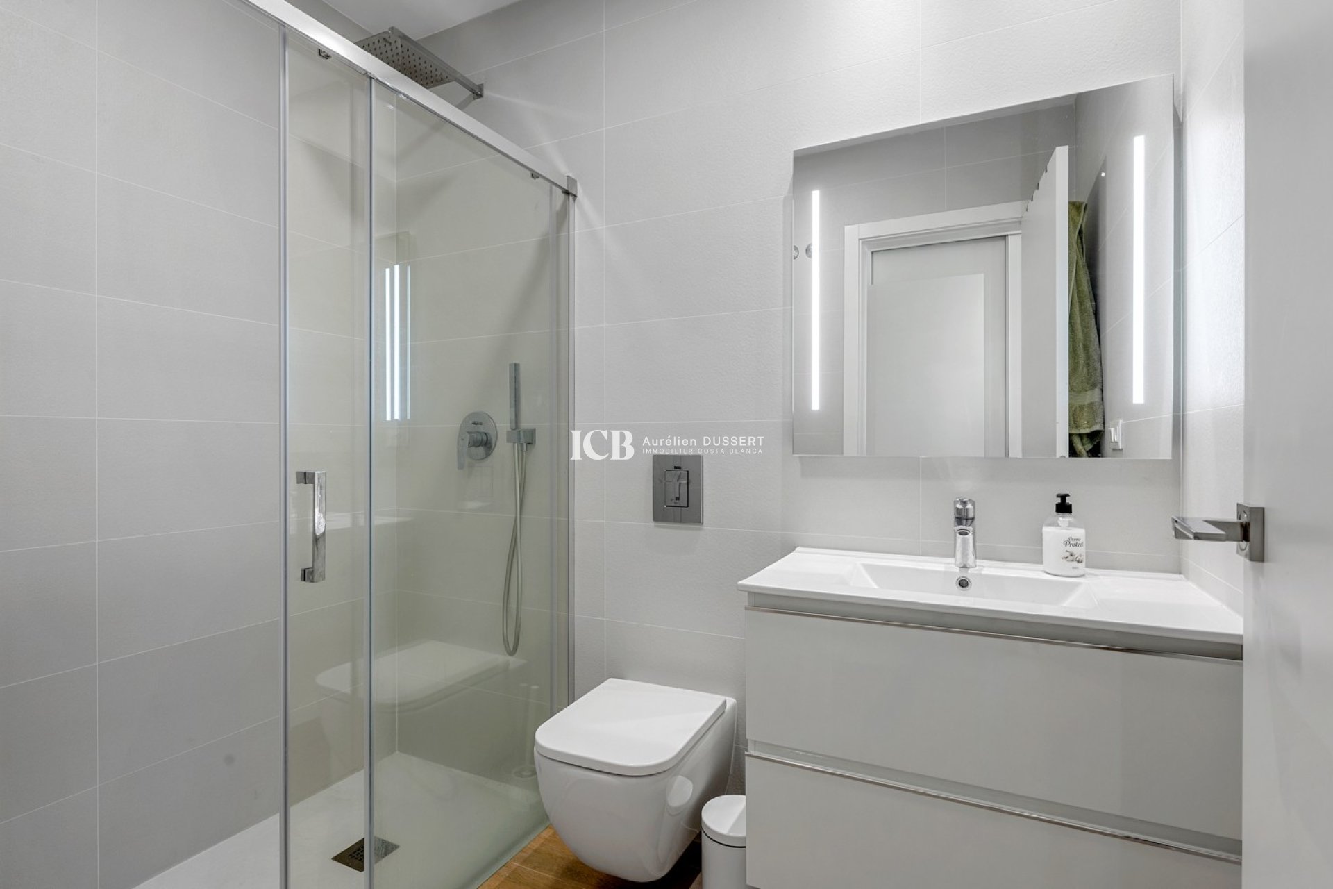 Reventa - Apartamento / piso -
Orihuela Costa - Los Dolses