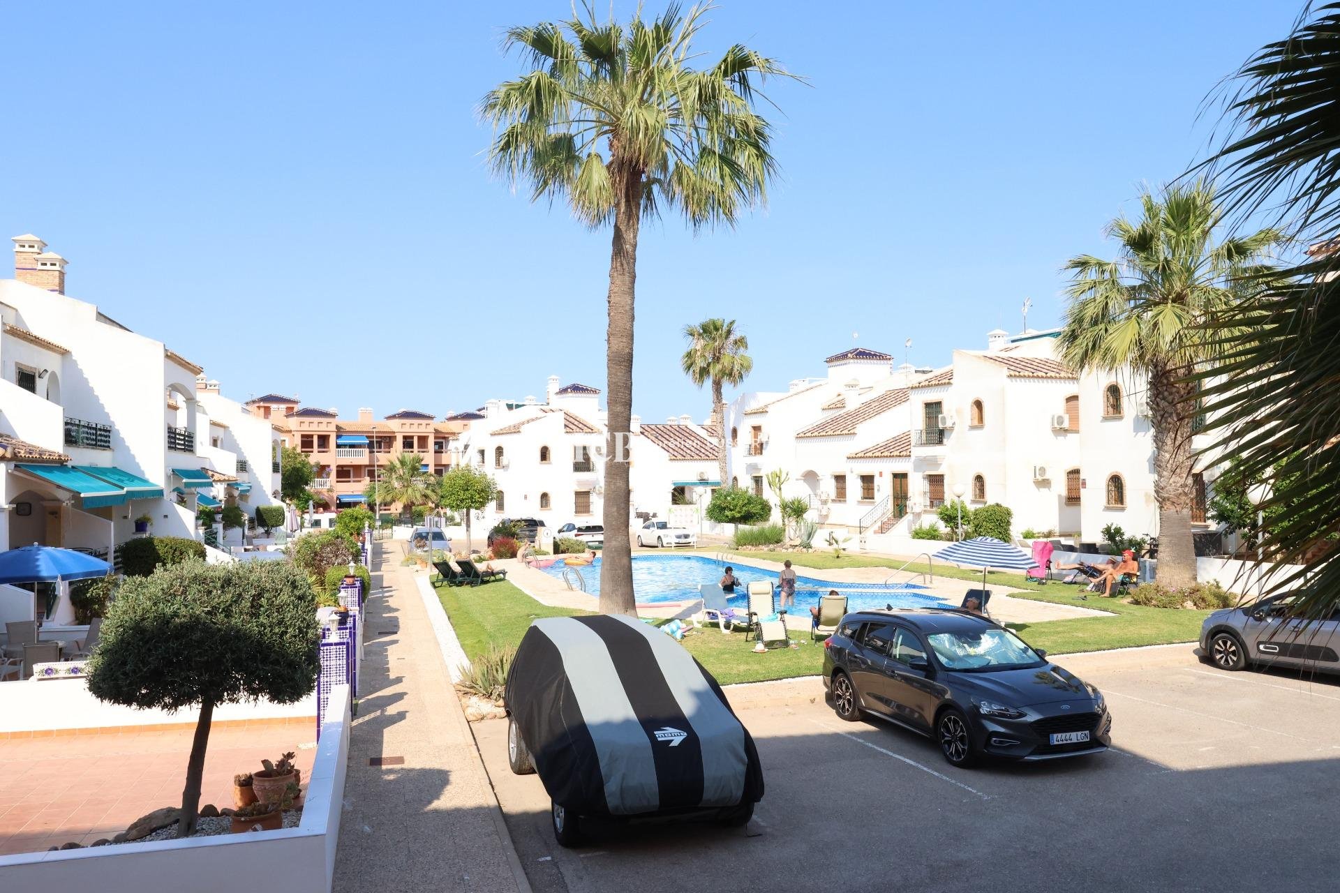 Reventa - Apartamento / piso -
Orihuela Costa - PAU 8
