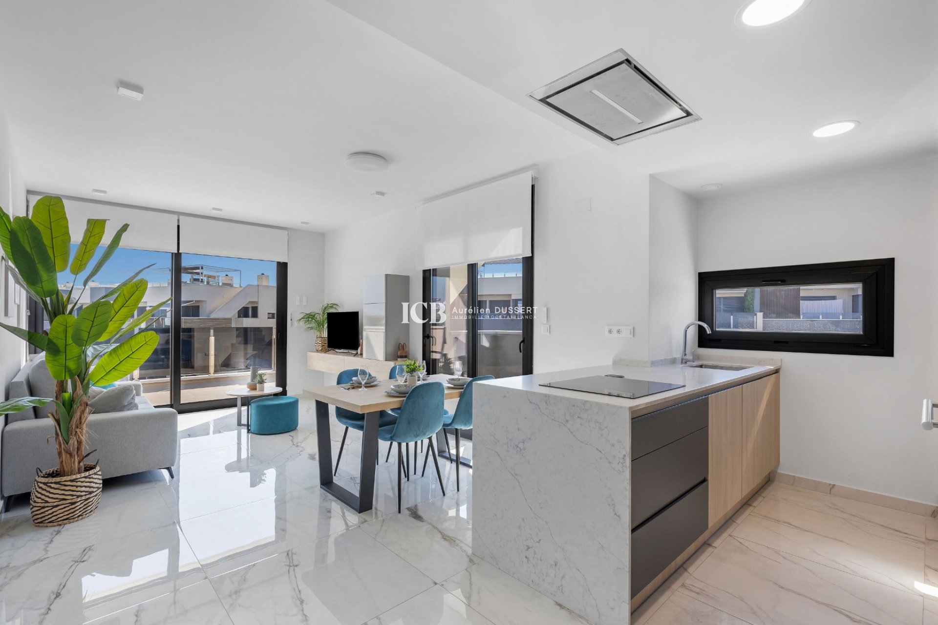 Reventa - Apartamento / piso -
Orihuela Costa - Playa Flamenca