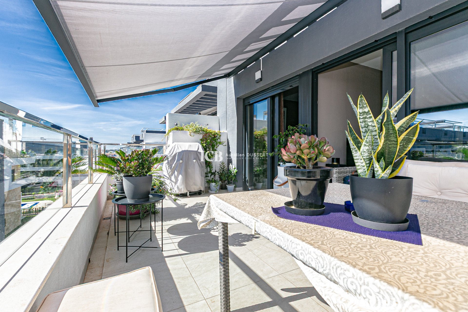 Reventa - Apartamento / piso -
Orihuela Costa - Playa Flamenca