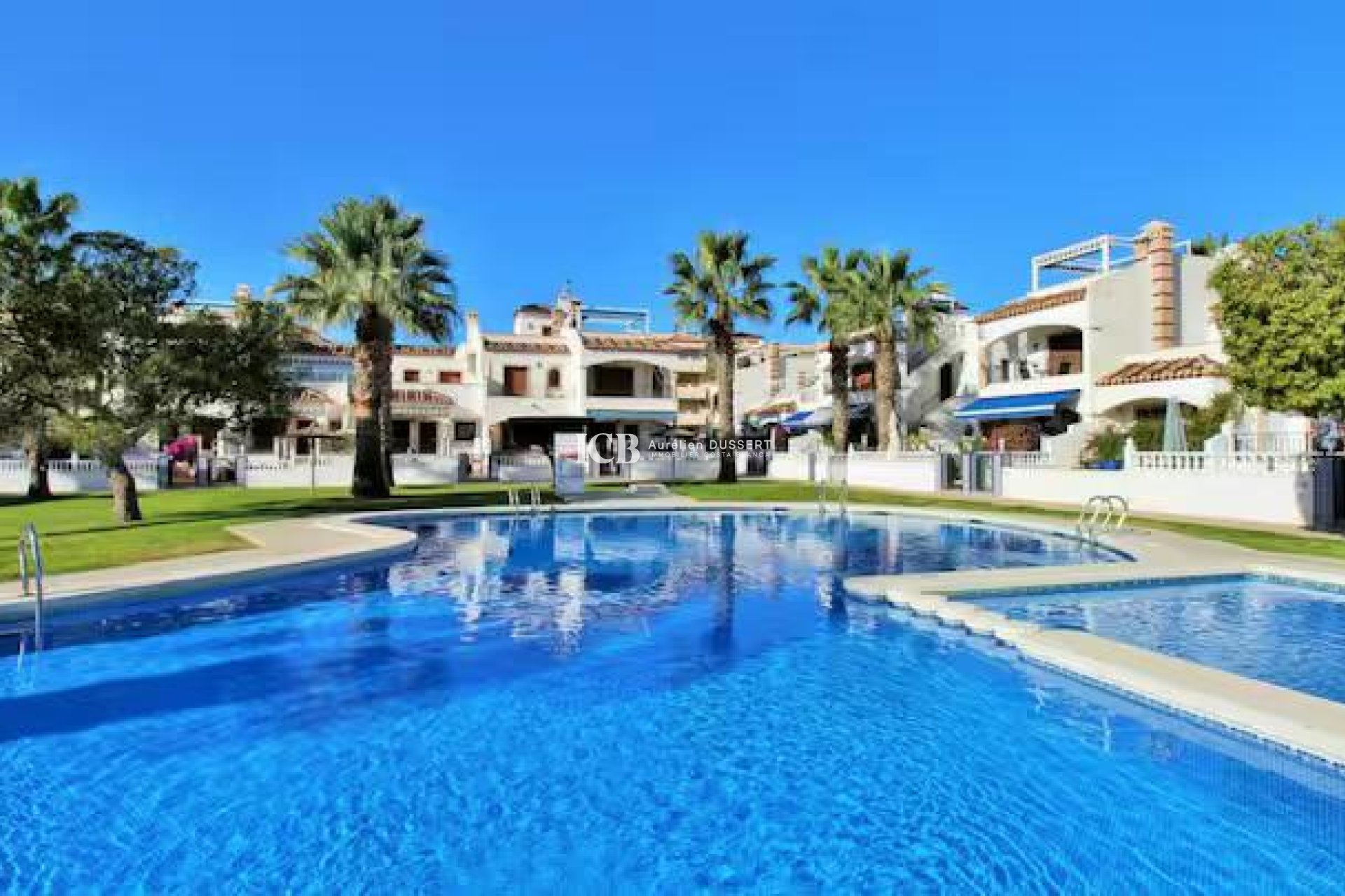 Reventa - Apartamento / piso -
Orihuela Costa - Playa Flamenca