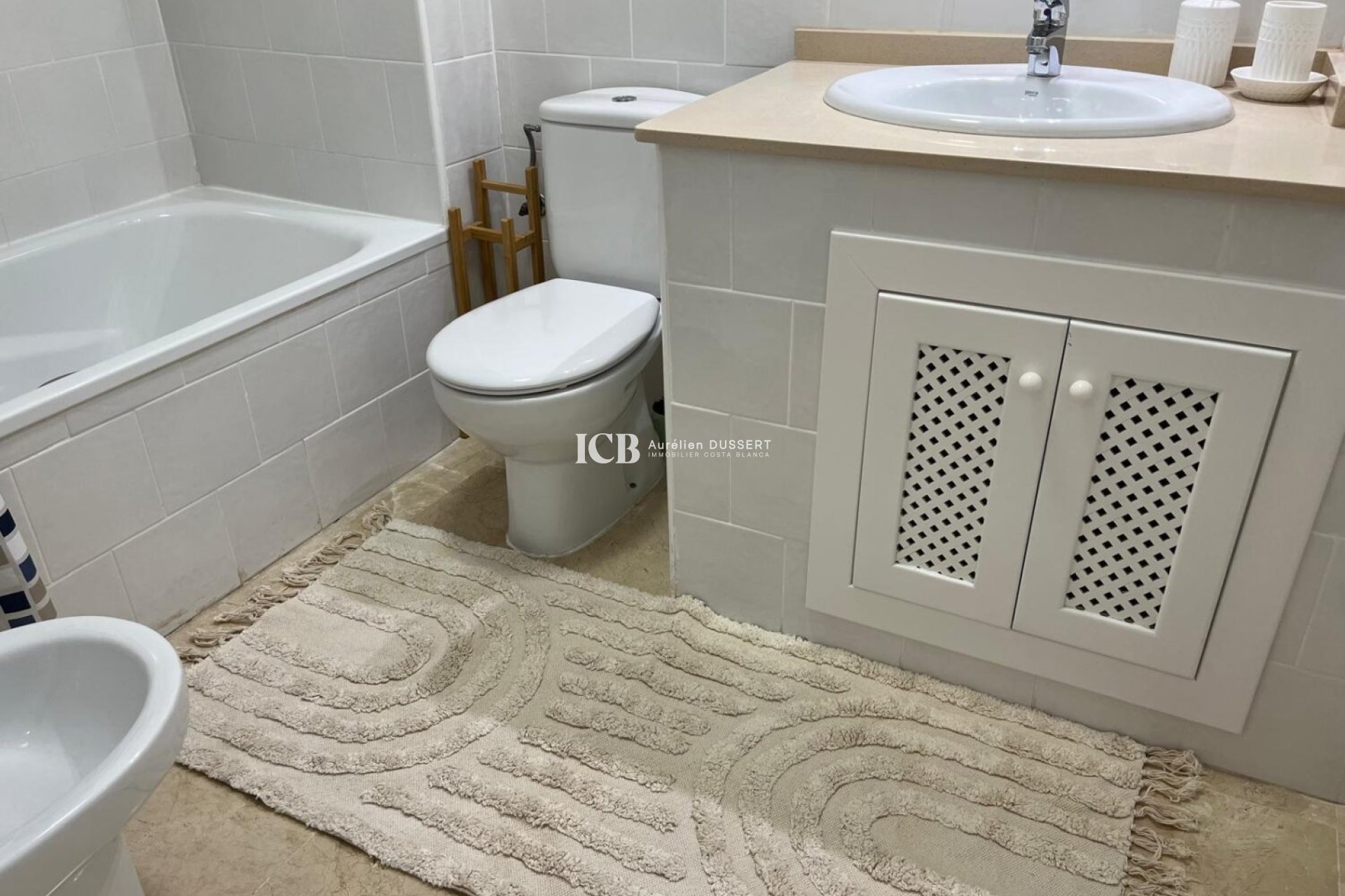 Reventa - Apartamento / piso -
Orihuela Costa - Playa Flamenca