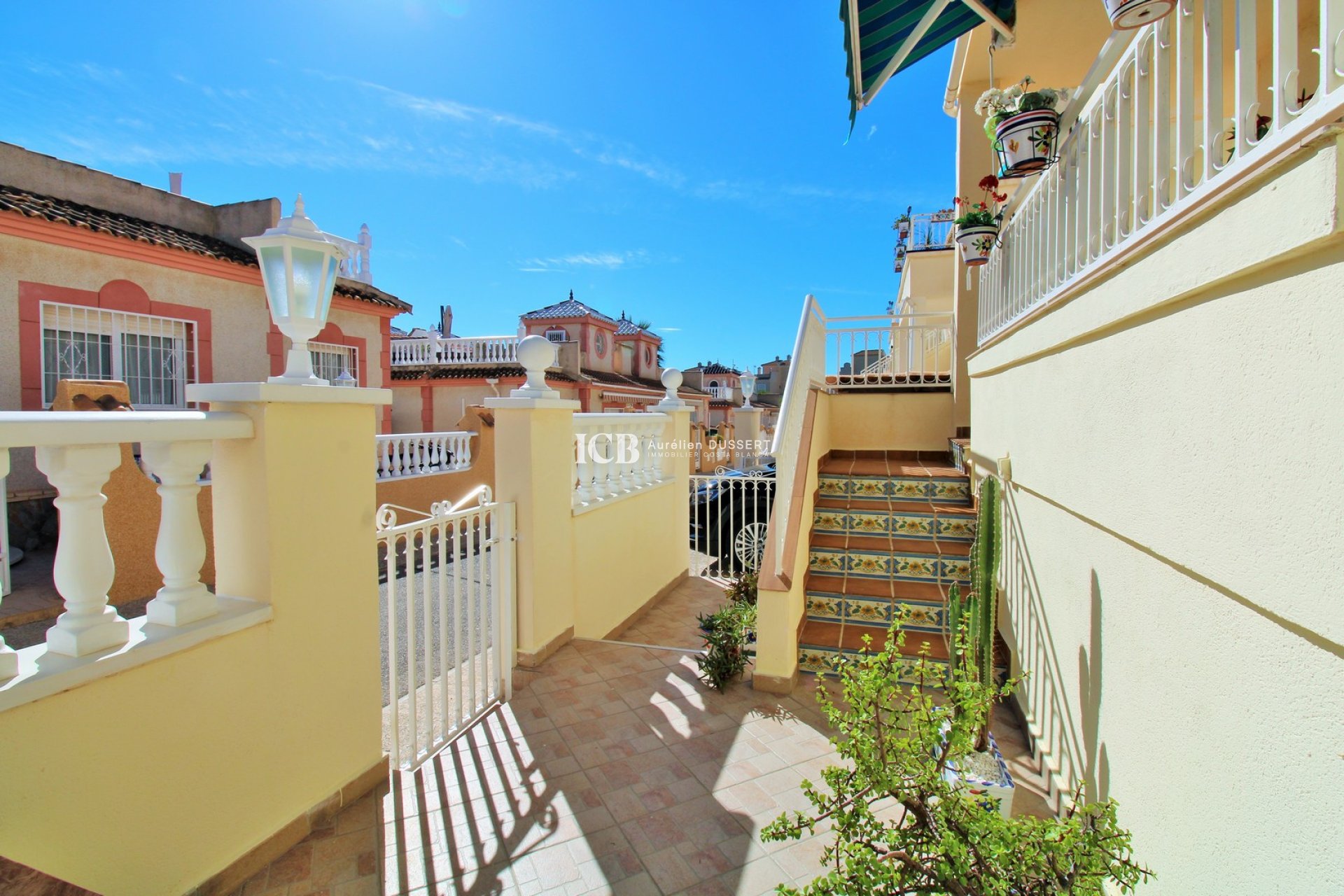 Reventa - Apartamento / piso -
Orihuela Costa - Playa Flamenca