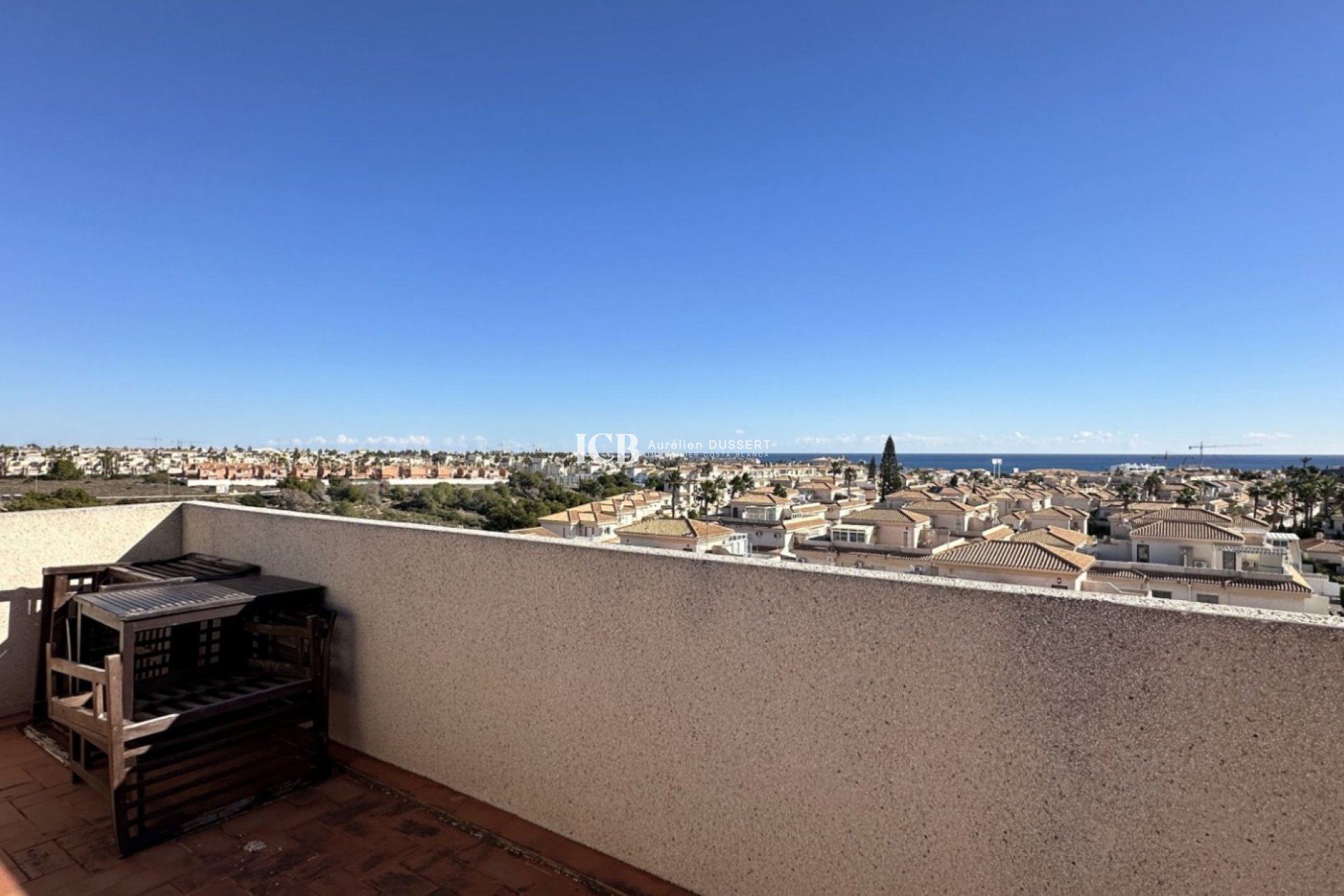 Reventa - Apartamento / piso -
Orihuela Costa - Playa Flamenca