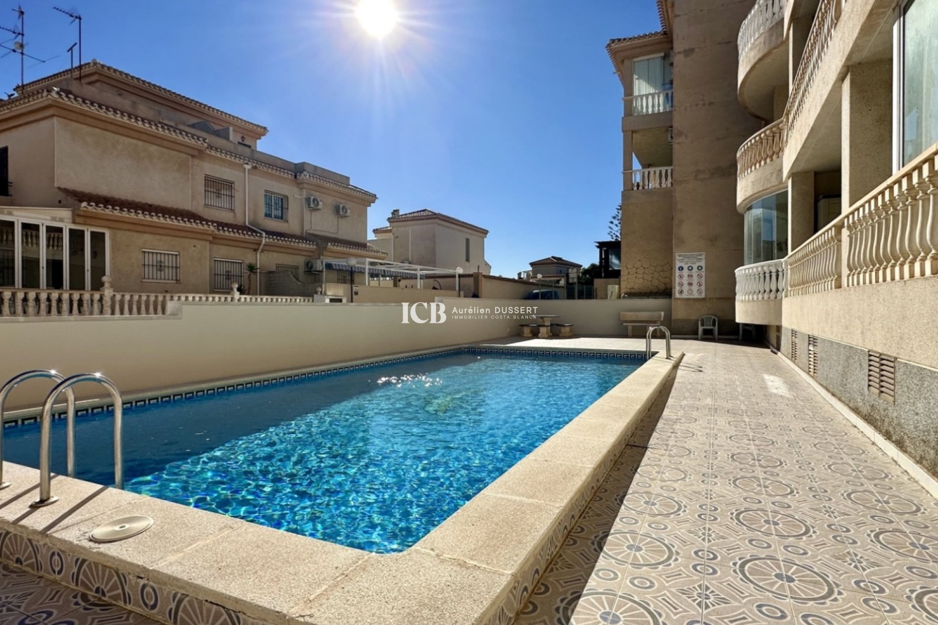 Reventa - Apartamento / piso -
Orihuela Costa - Playa Flamenca