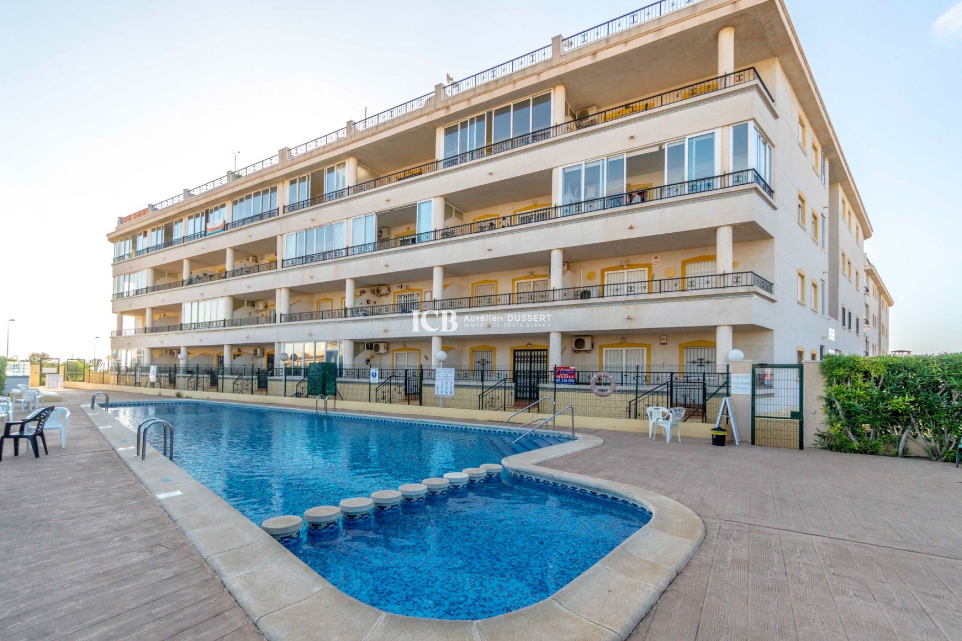 Reventa - Apartamento / piso -
Orihuela Costa - Playa Flamenca