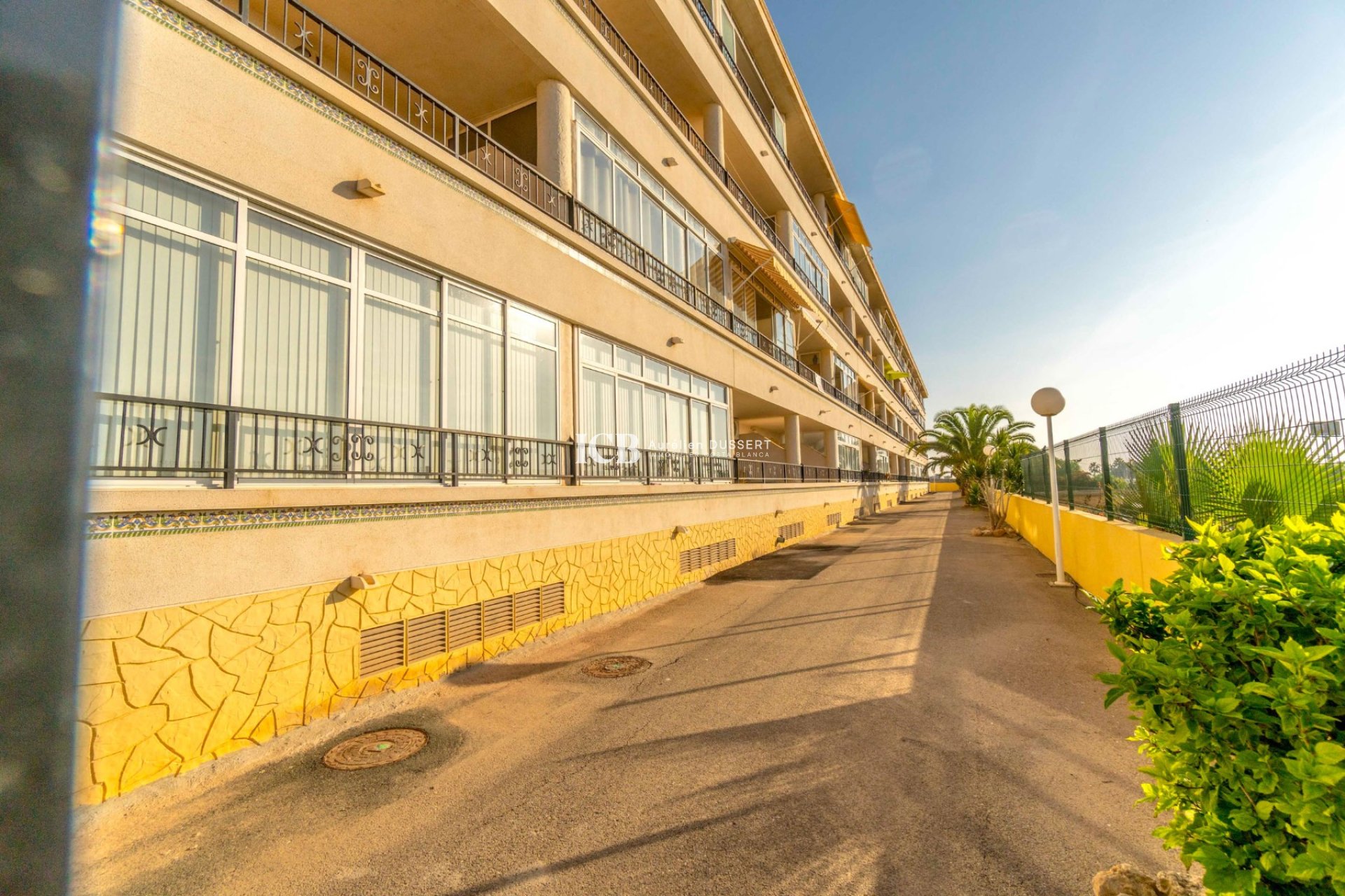 Reventa - Apartamento / piso -
Orihuela Costa - Playa Flamenca