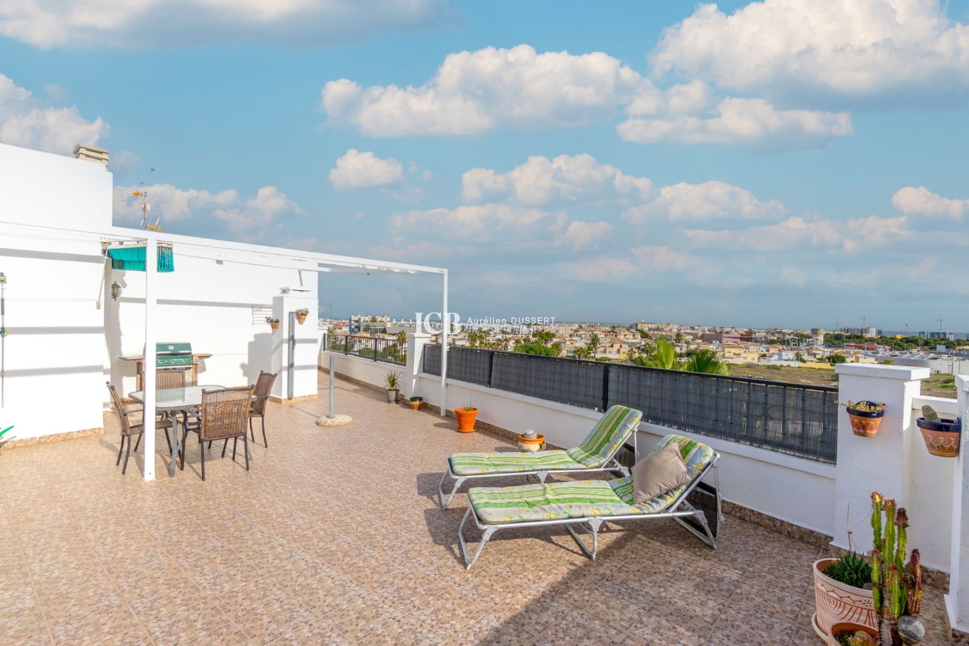 Reventa - Apartamento / piso -
Orihuela Costa - Playa Flamenca