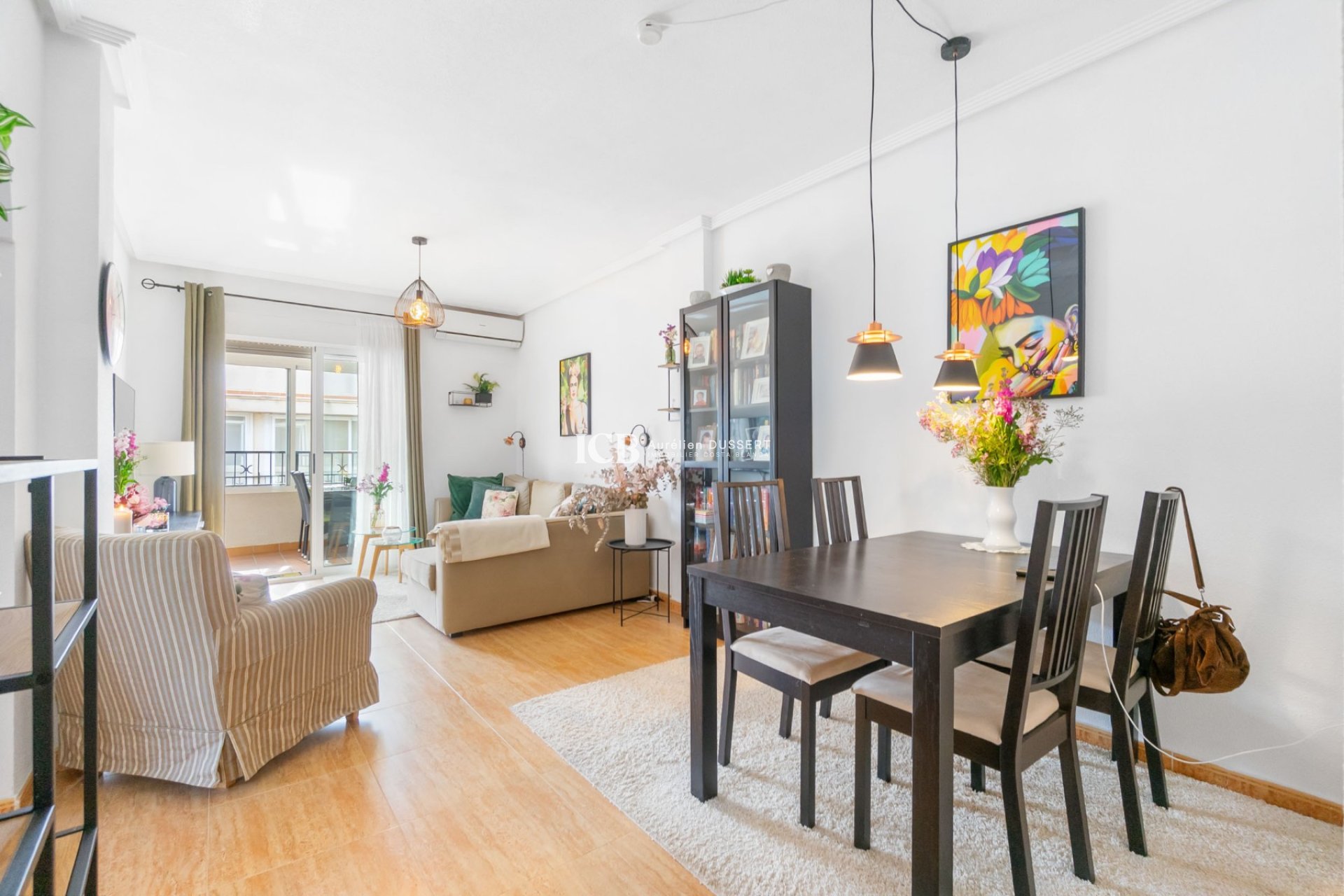 Reventa - Apartamento / piso -
Orihuela Costa - Playa Flamenca