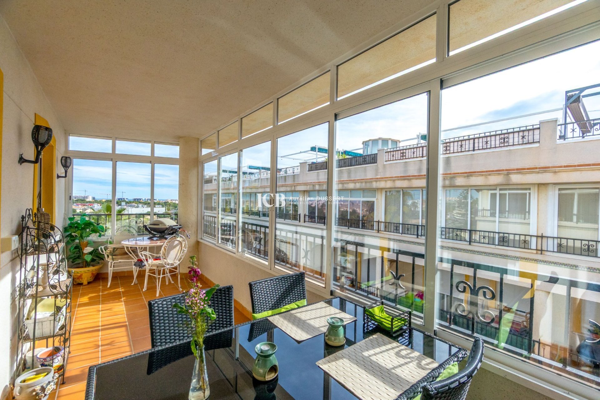 Reventa - Apartamento / piso -
Orihuela Costa - Playa Flamenca