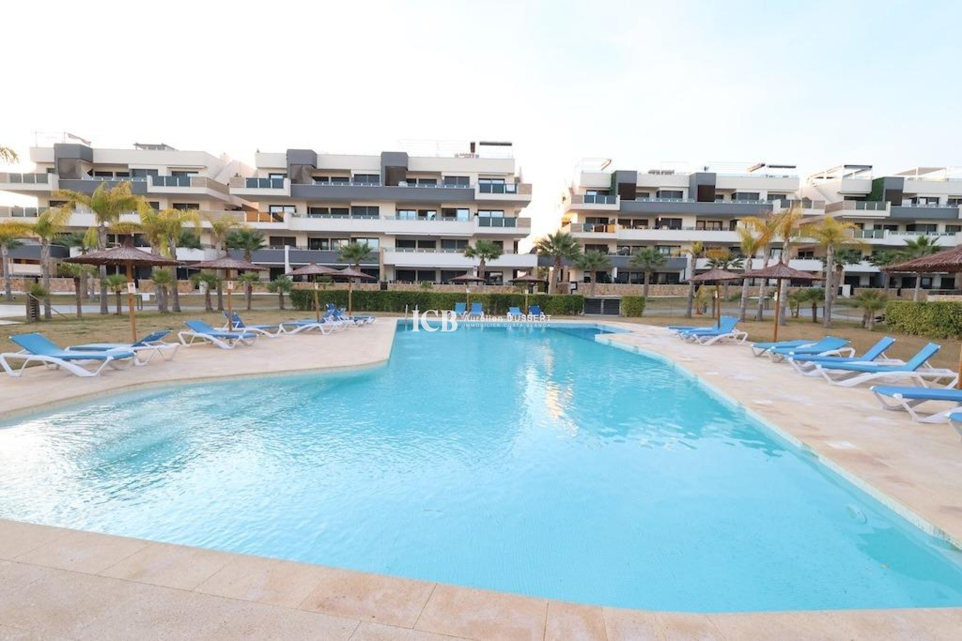 Reventa - Apartamento / piso -
Orihuela Costa - Playa Flamenca