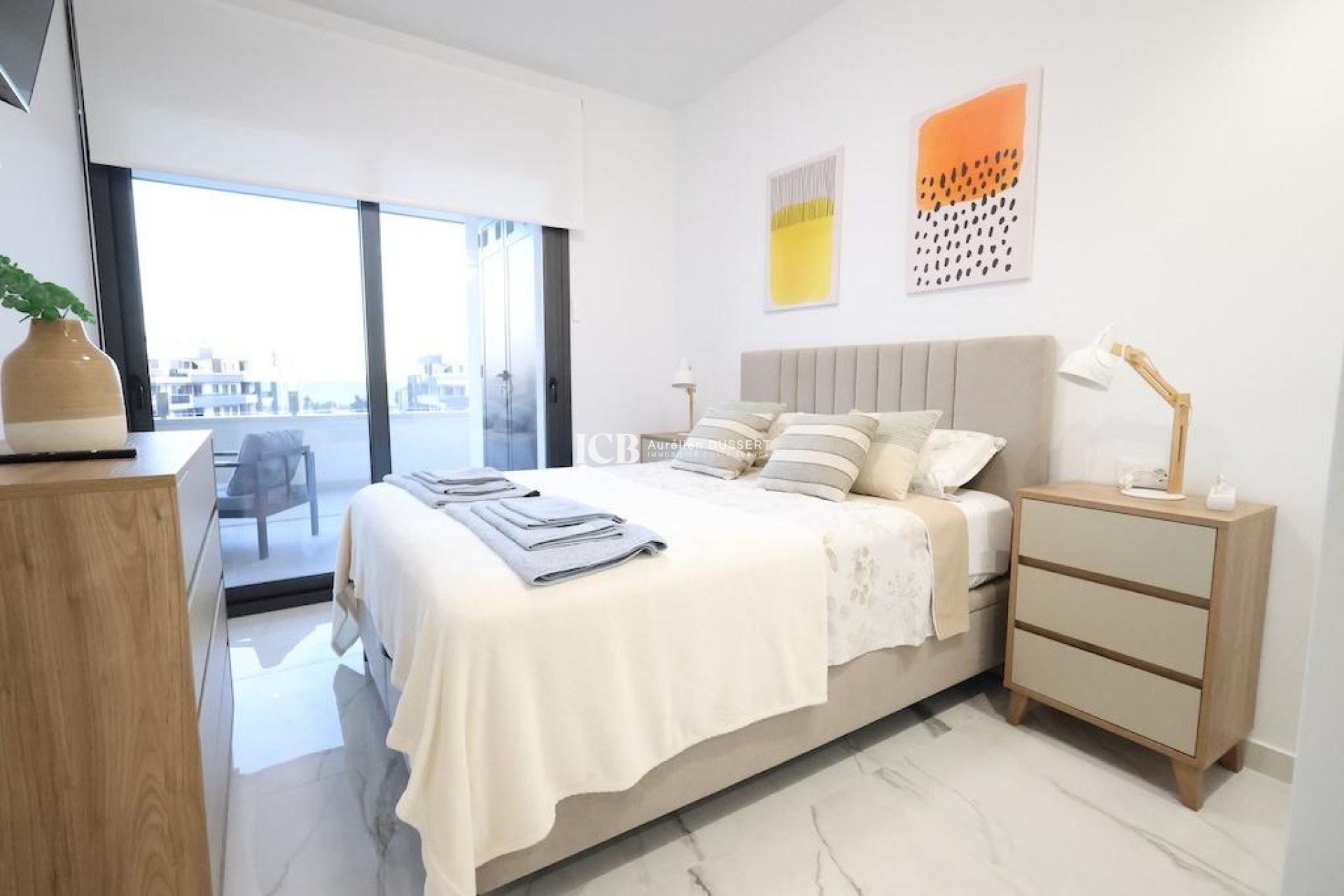 Reventa - Apartamento / piso -
Orihuela Costa - Playa Flamenca