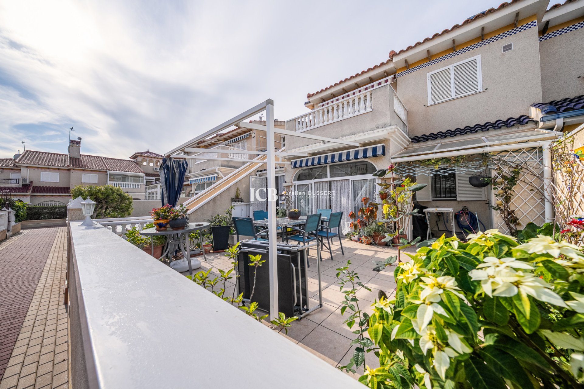 Reventa - Apartamento / piso -
Orihuela Costa - Playa Flamenca