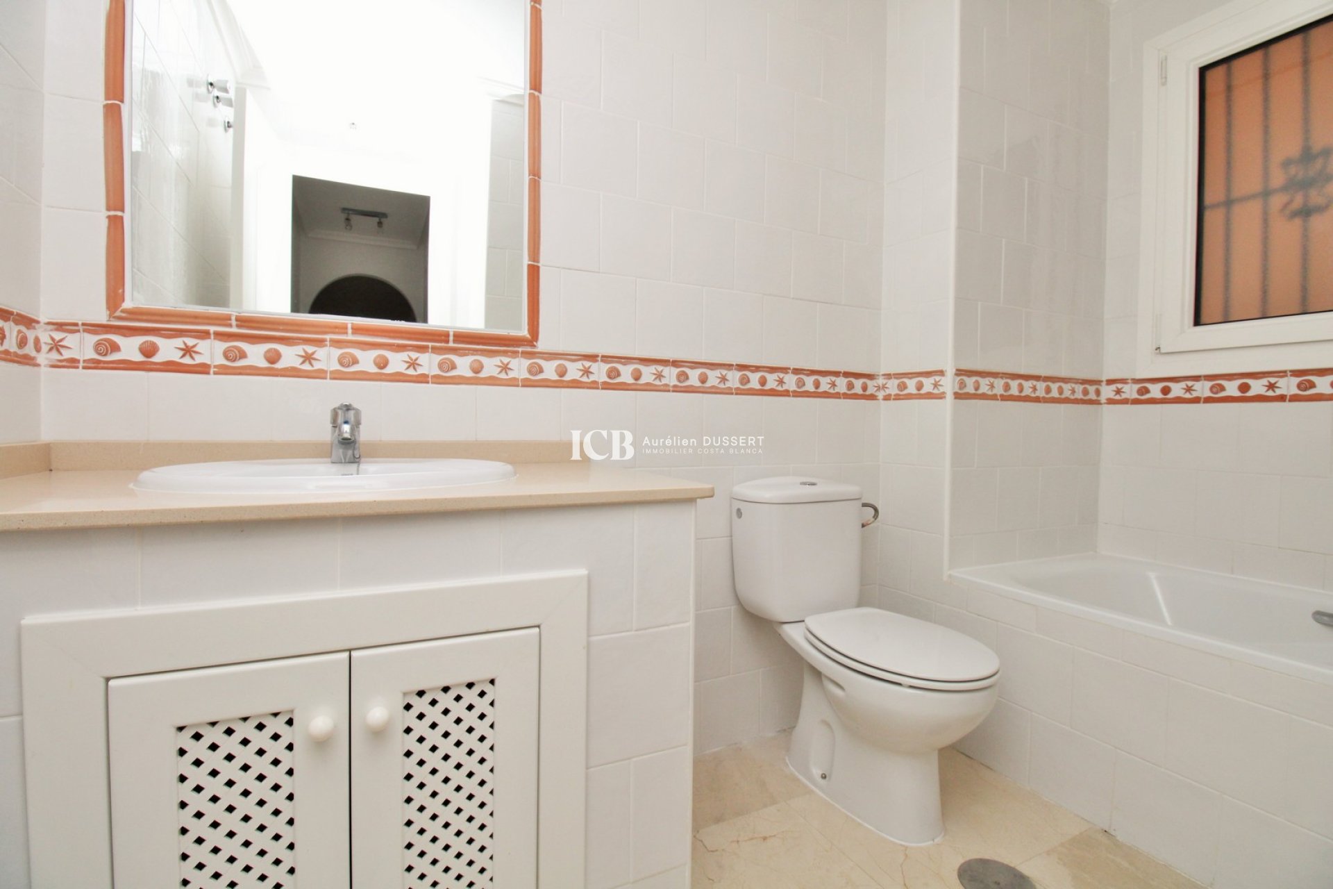 Reventa - Apartamento / piso -
Orihuela Costa - Playa Flamenca