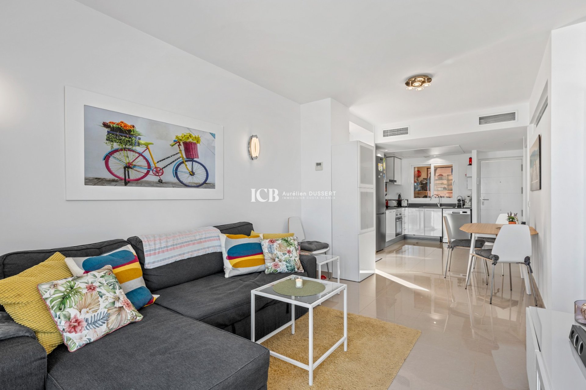 Reventa - Apartamento / piso -
Orihuela Costa - Playa Flamenca