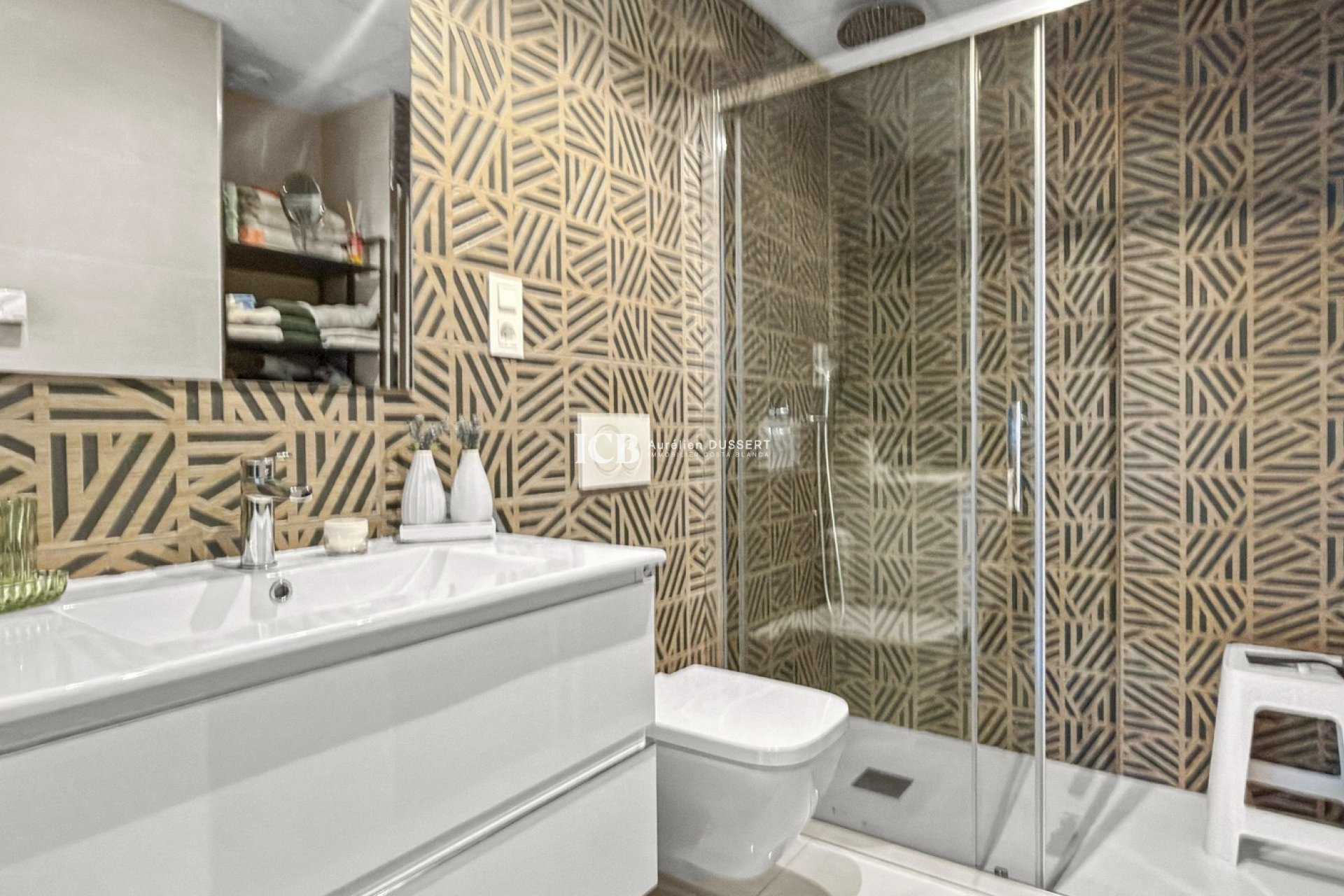 Reventa - Apartamento / piso -
Orihuela Costa - Playa Flamenca