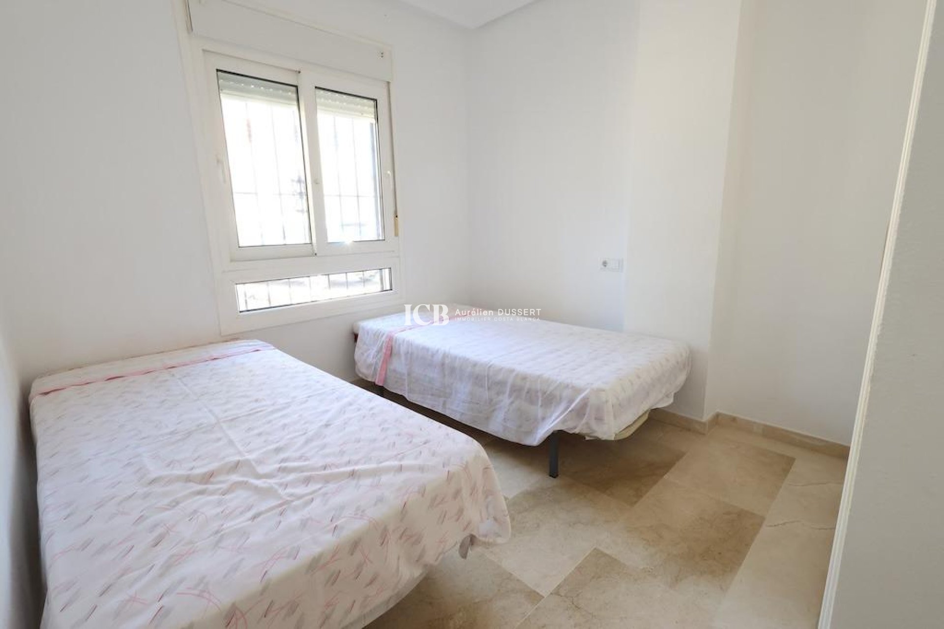 Reventa - Apartamento / piso -
Orihuela Costa - Playa Flamenca