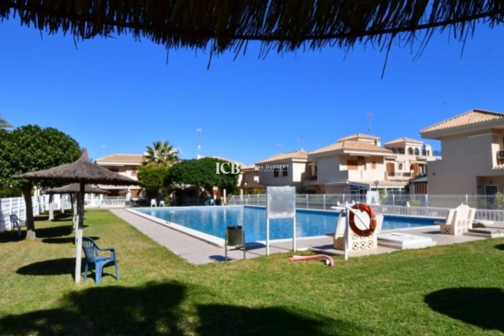 Reventa - Apartamento / piso -
Orihuela Costa - Playa Flamenca