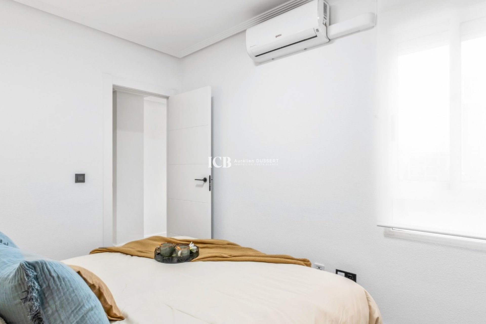 Reventa - Apartamento / piso -
Orihuela Costa - Playa Flamenca