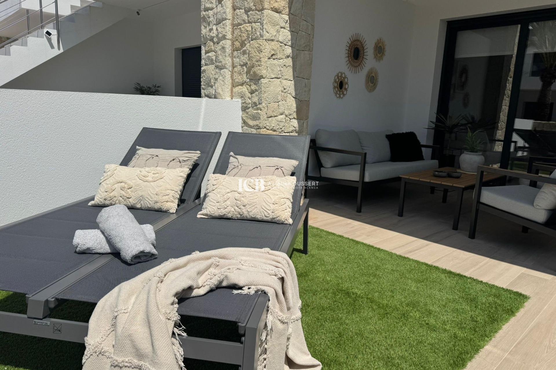 Reventa - Apartamento / piso -
Orihuela Costa - Playa Flamenca