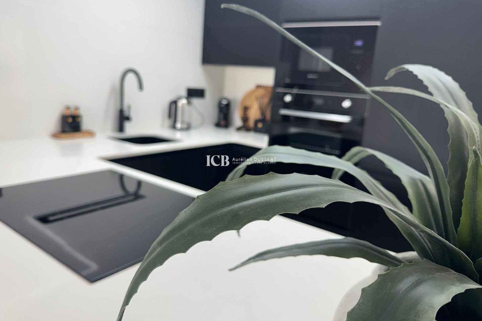 Reventa - Apartamento / piso -
Orihuela Costa - Playa Flamenca