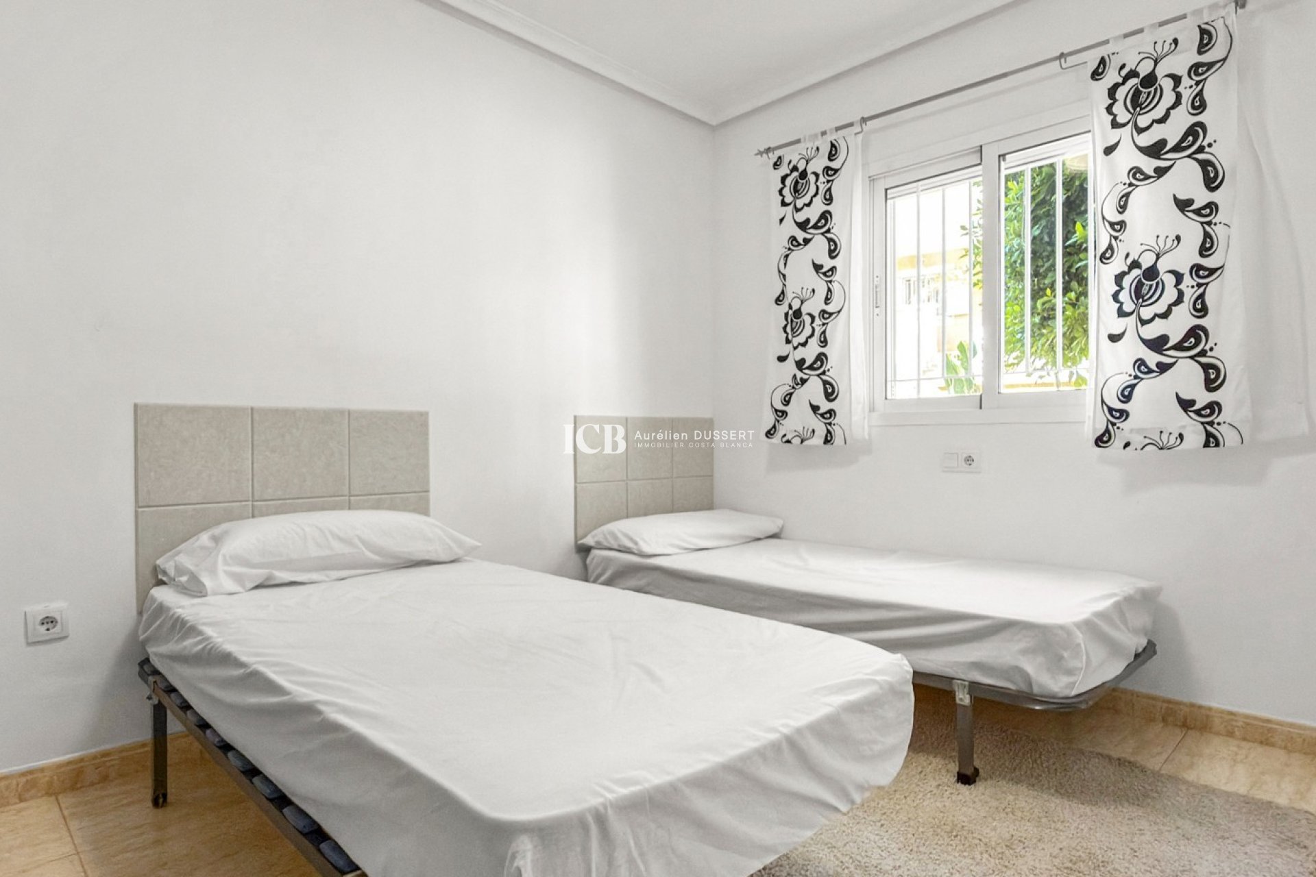 Reventa - Apartamento / piso -
Orihuela Costa - Playa Flamenca