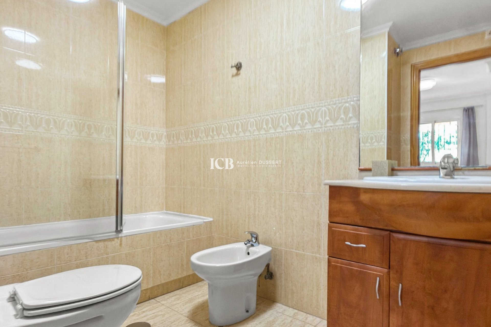 Reventa - Apartamento / piso -
Orihuela Costa - Playa Flamenca