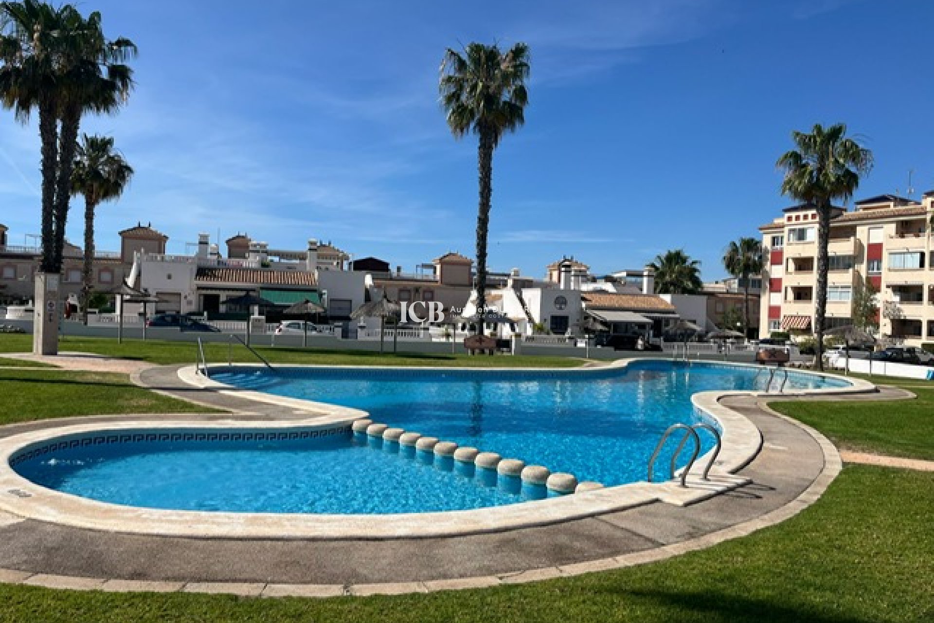 Reventa - Apartamento / piso -
Orihuela Costa - Playa Flamenca