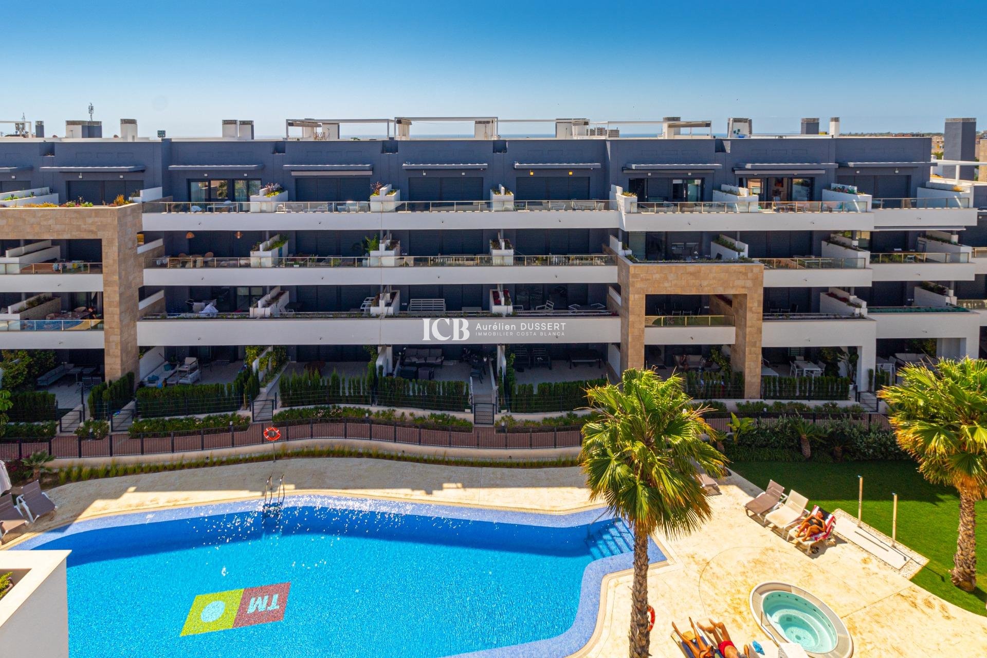 Reventa - Apartamento / piso -
Orihuela Costa - Playa Flamenca