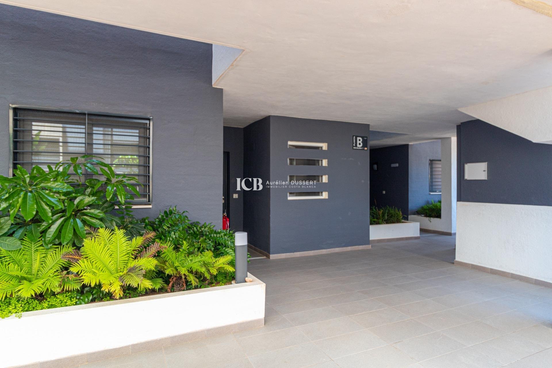 Reventa - Apartamento / piso -
Orihuela Costa - Playa Flamenca