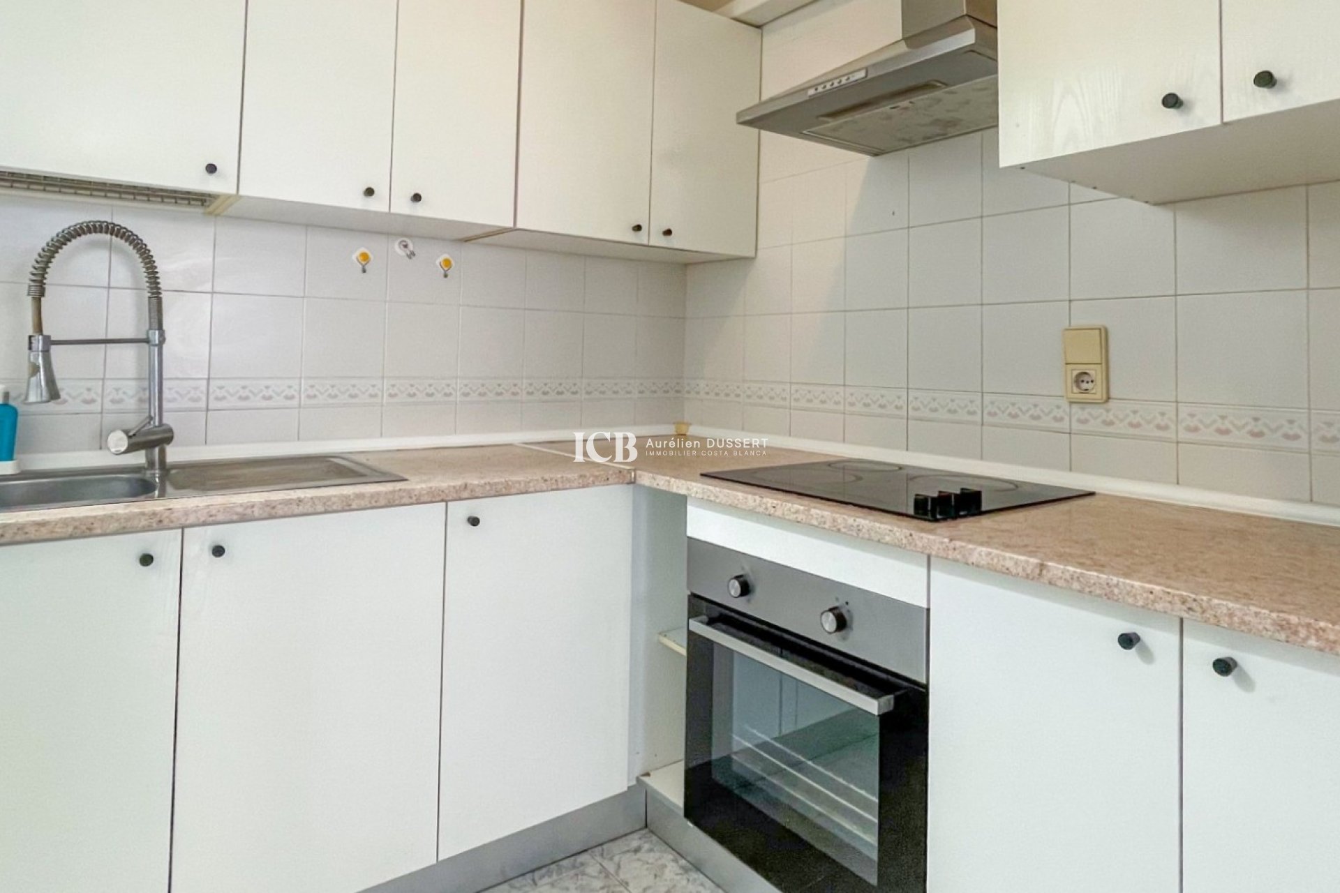 Reventa - Apartamento / piso -
Orihuela Costa - Playa Flamenca