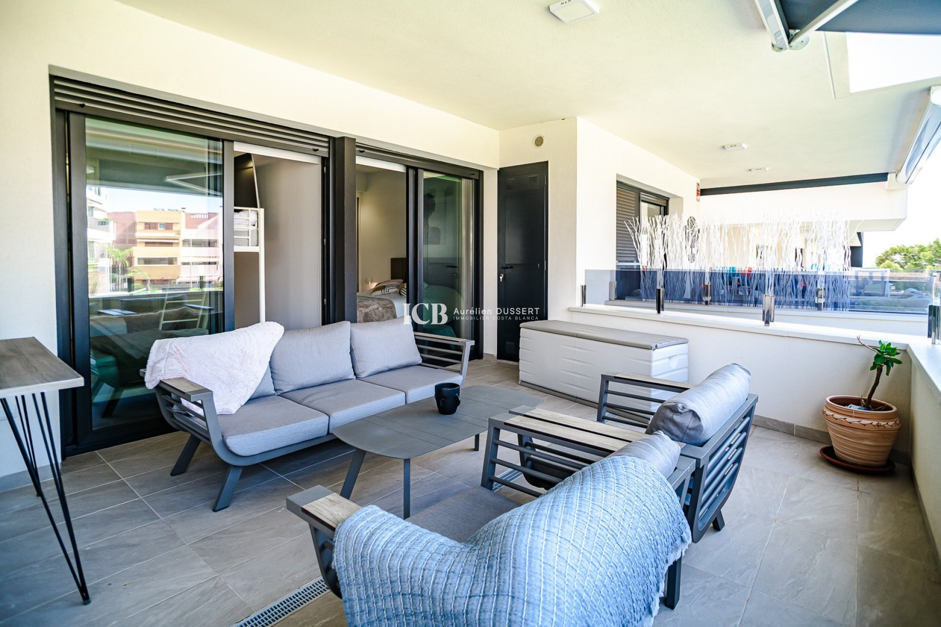 Reventa - Apartamento / piso -
Orihuela Costa - Playa Flamenca