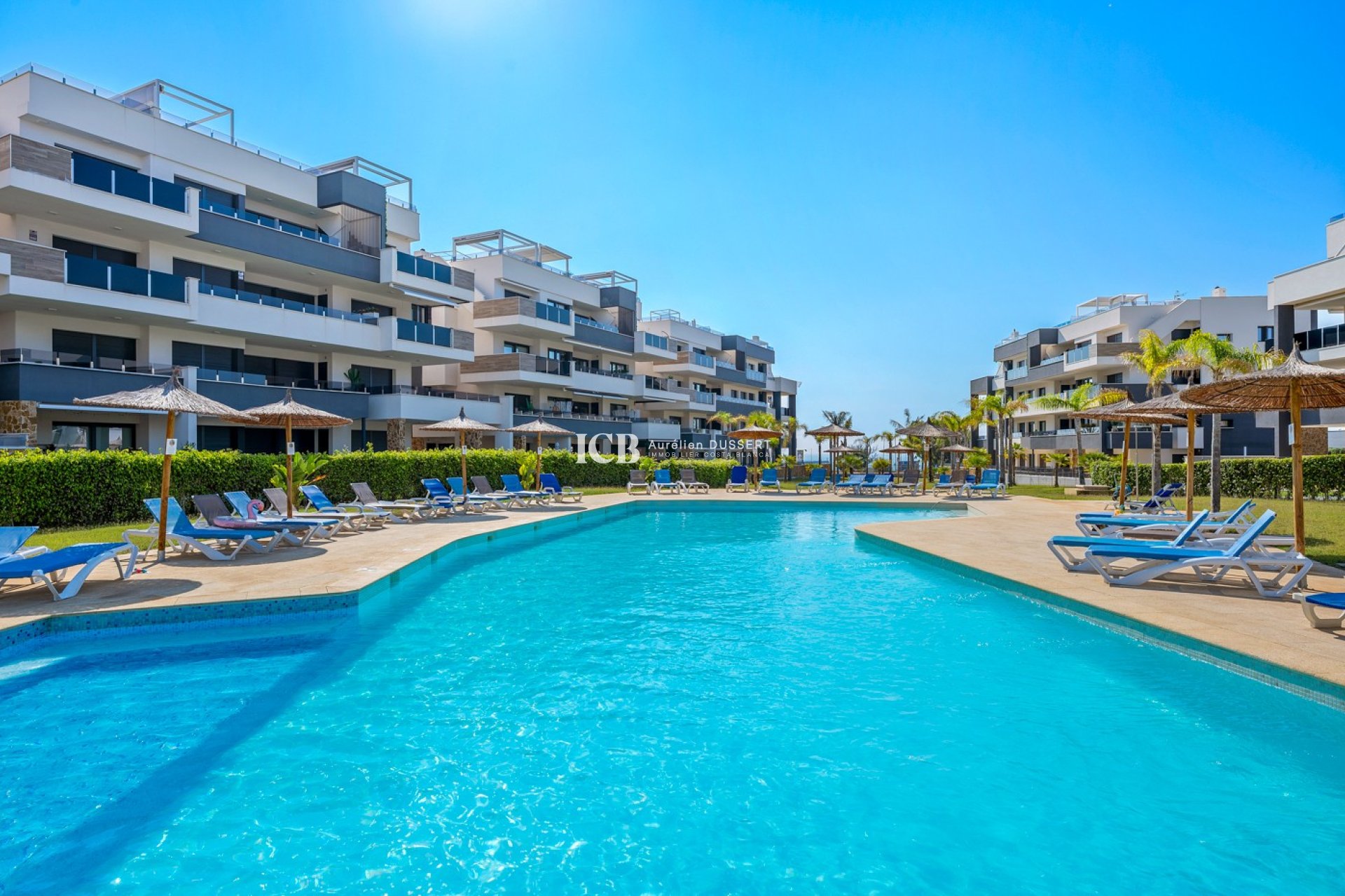 Reventa - Apartamento / piso -
Orihuela Costa - Playa Flamenca