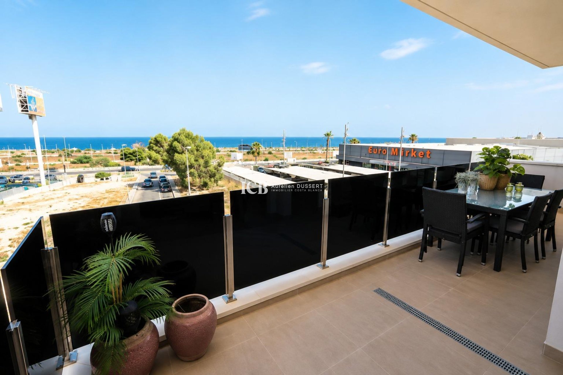 Reventa - Apartamento / piso -
Orihuela Costa - Playa Flamenca