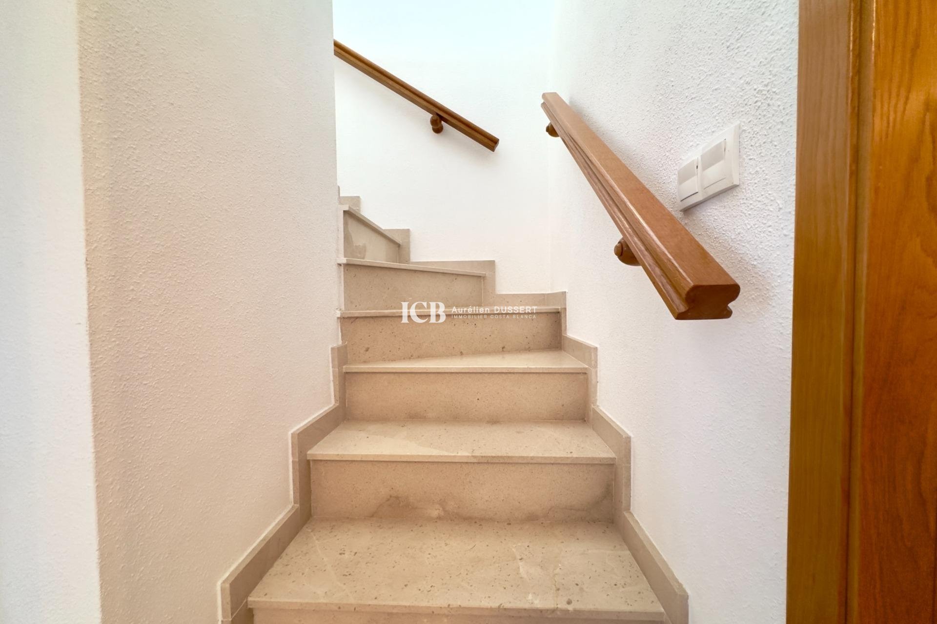 Reventa - Apartamento / piso -
Orihuela Costa - Playa Flamenca