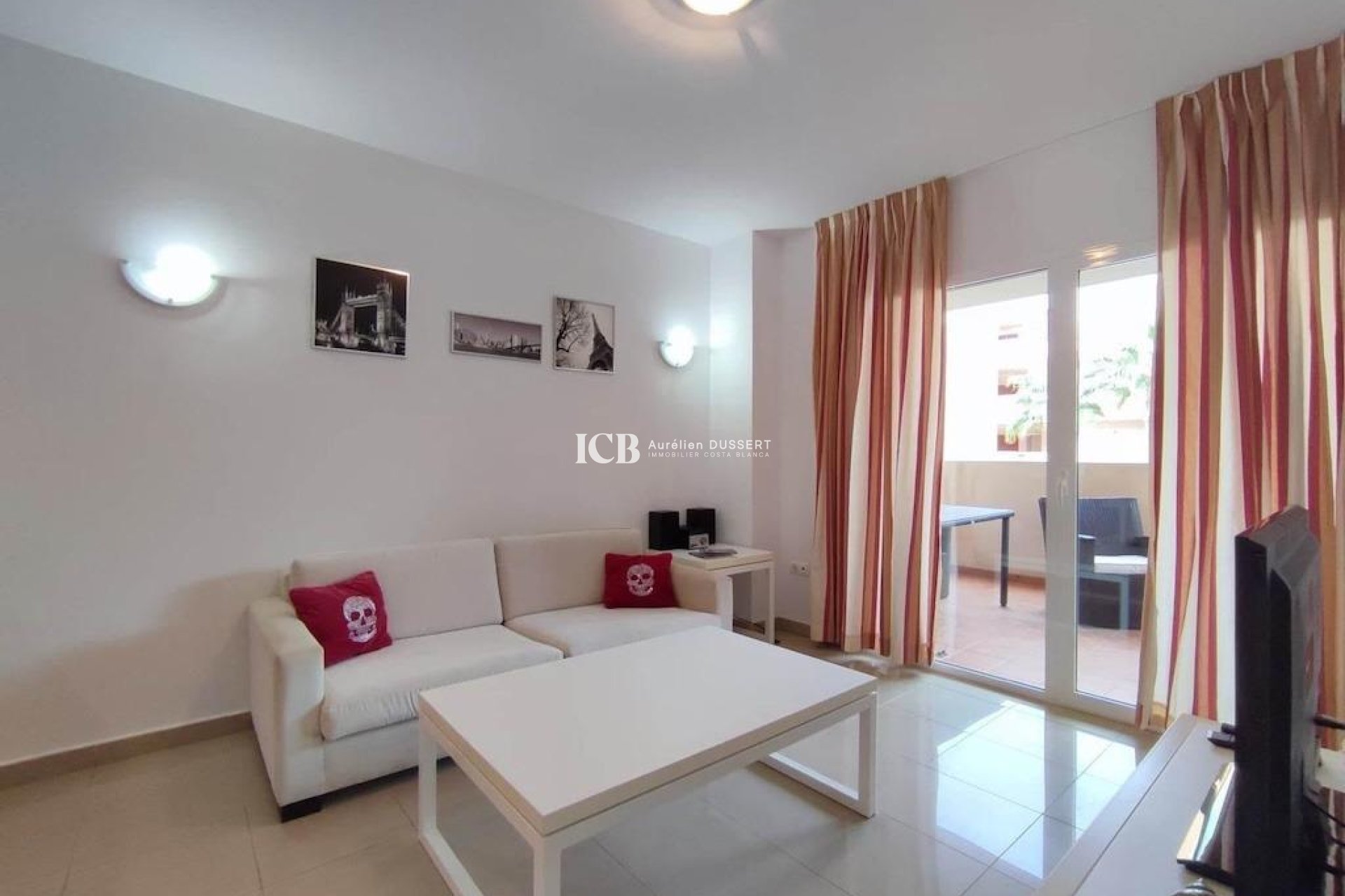 Reventa - Apartamento / piso -
Orihuela Costa - Playa Flamenca