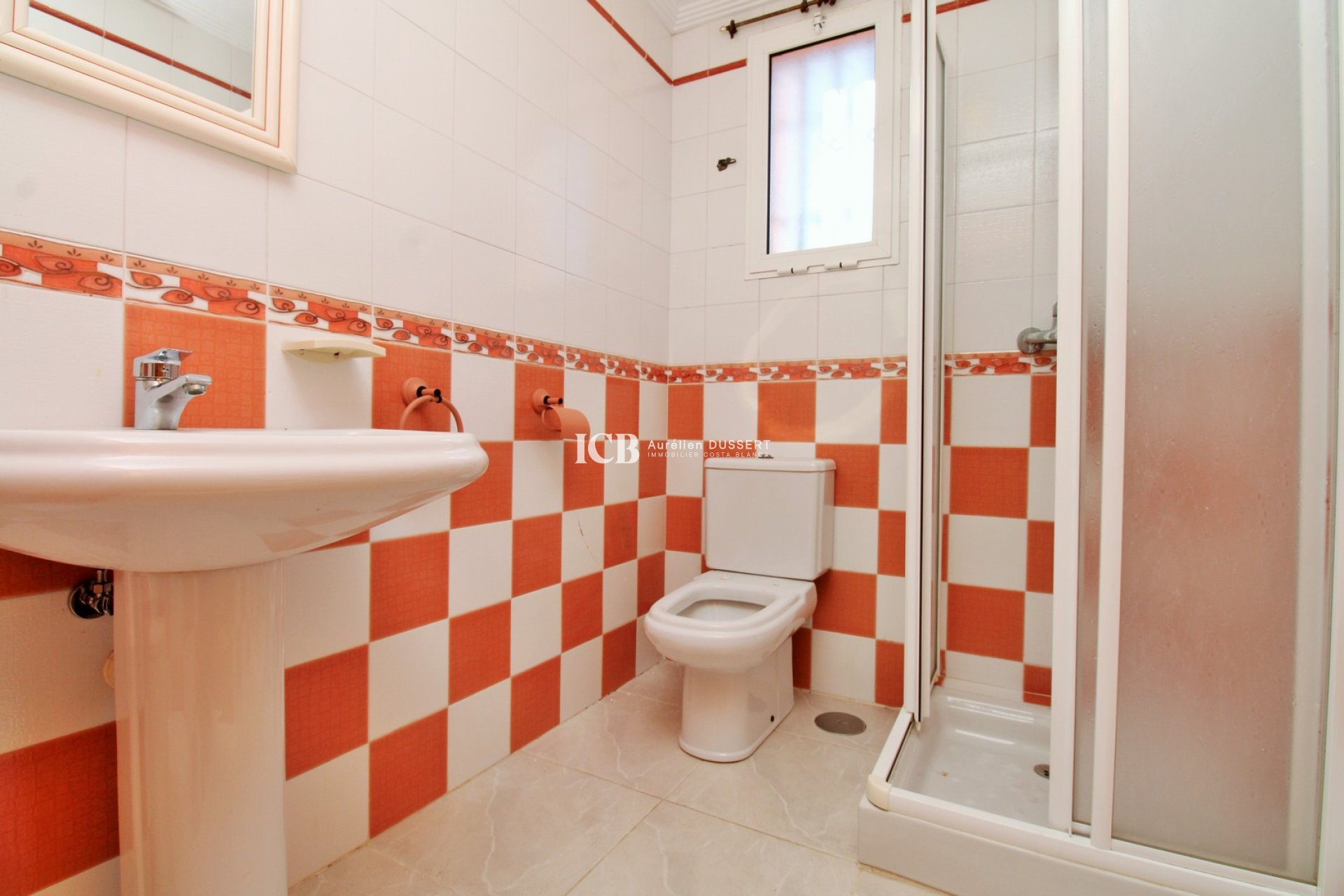 Reventa - Apartamento / piso -
Orihuela Costa - Playa Flamenca