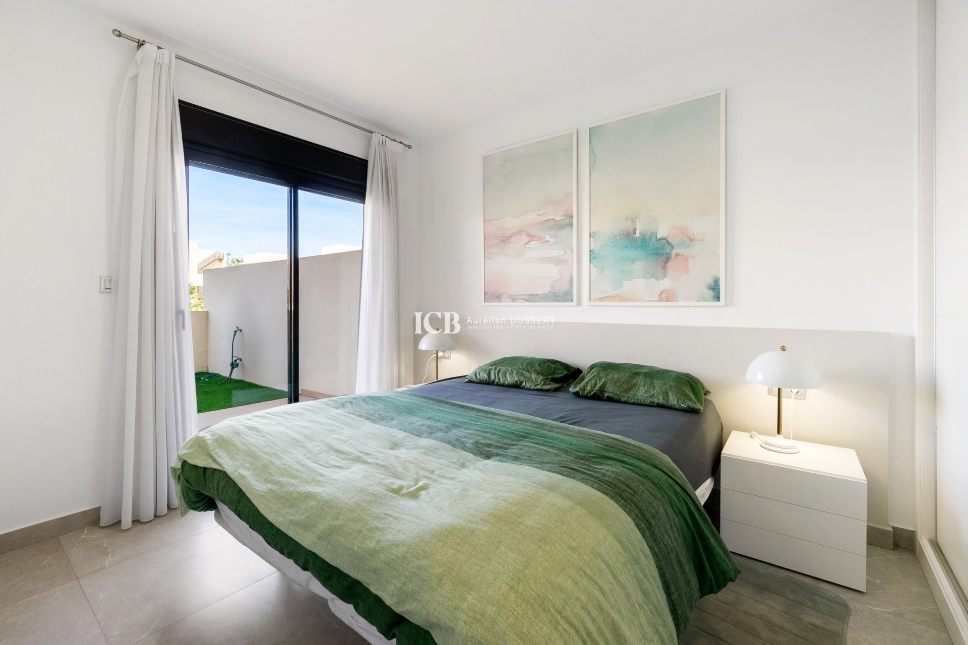 Reventa - Apartamento / piso -
Orihuela Costa - Urbanización Montezenia-Torrezenia