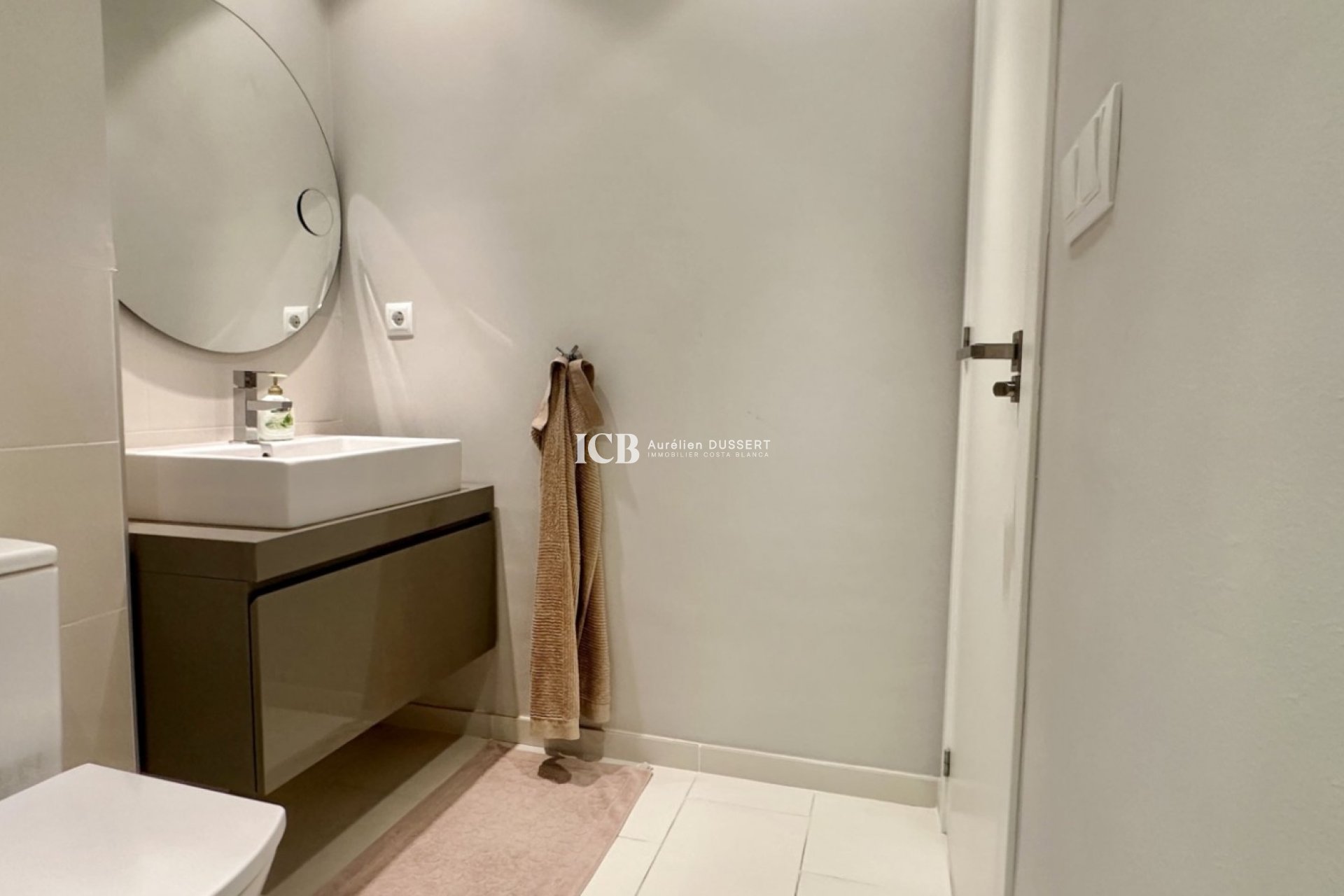 Reventa - Apartamento / piso -
Orihuela Costa - Villamartín