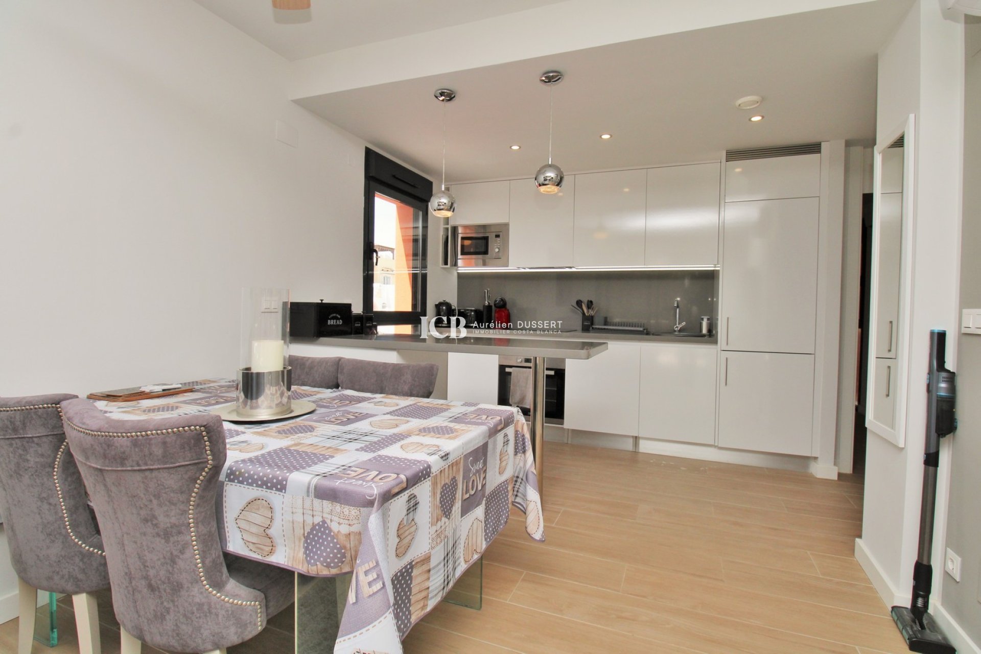 Reventa - Apartamento / piso -
Orihuela Costa - Villamartín