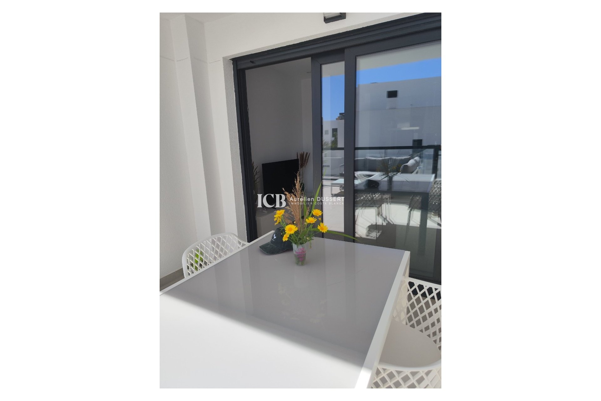Reventa - Apartamento / piso -
Pilar de la Horadada - El Mojón